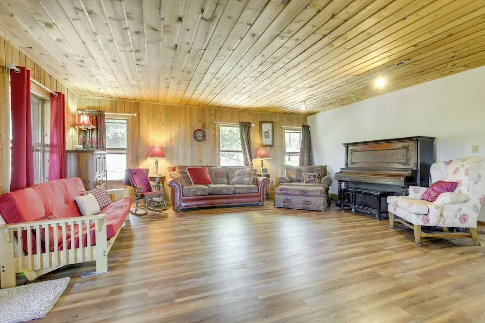 Scenic Mount Sopris View: Historic Alpine Cabin!