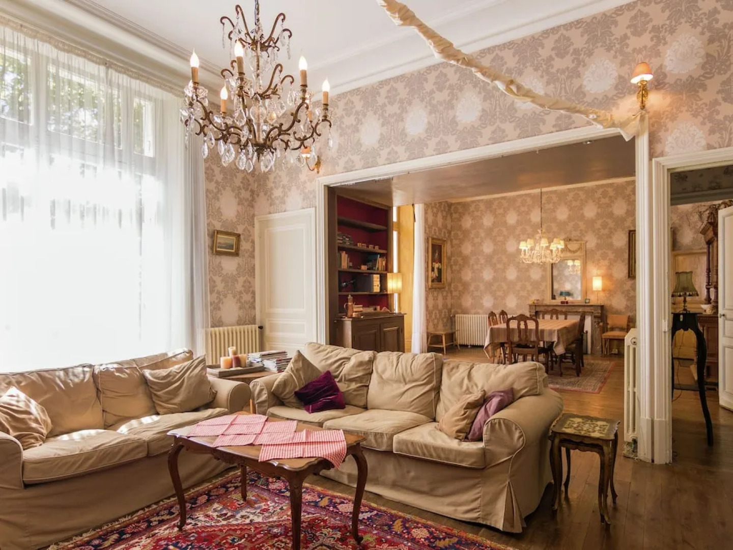 Charming Mansion in Brouchaud With Swimming Pool