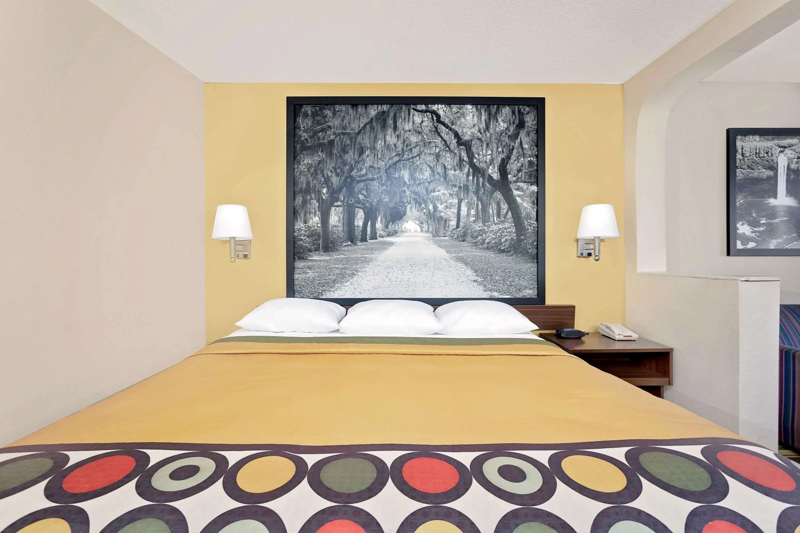 Super 8 by Wyndham Byron/South Macon