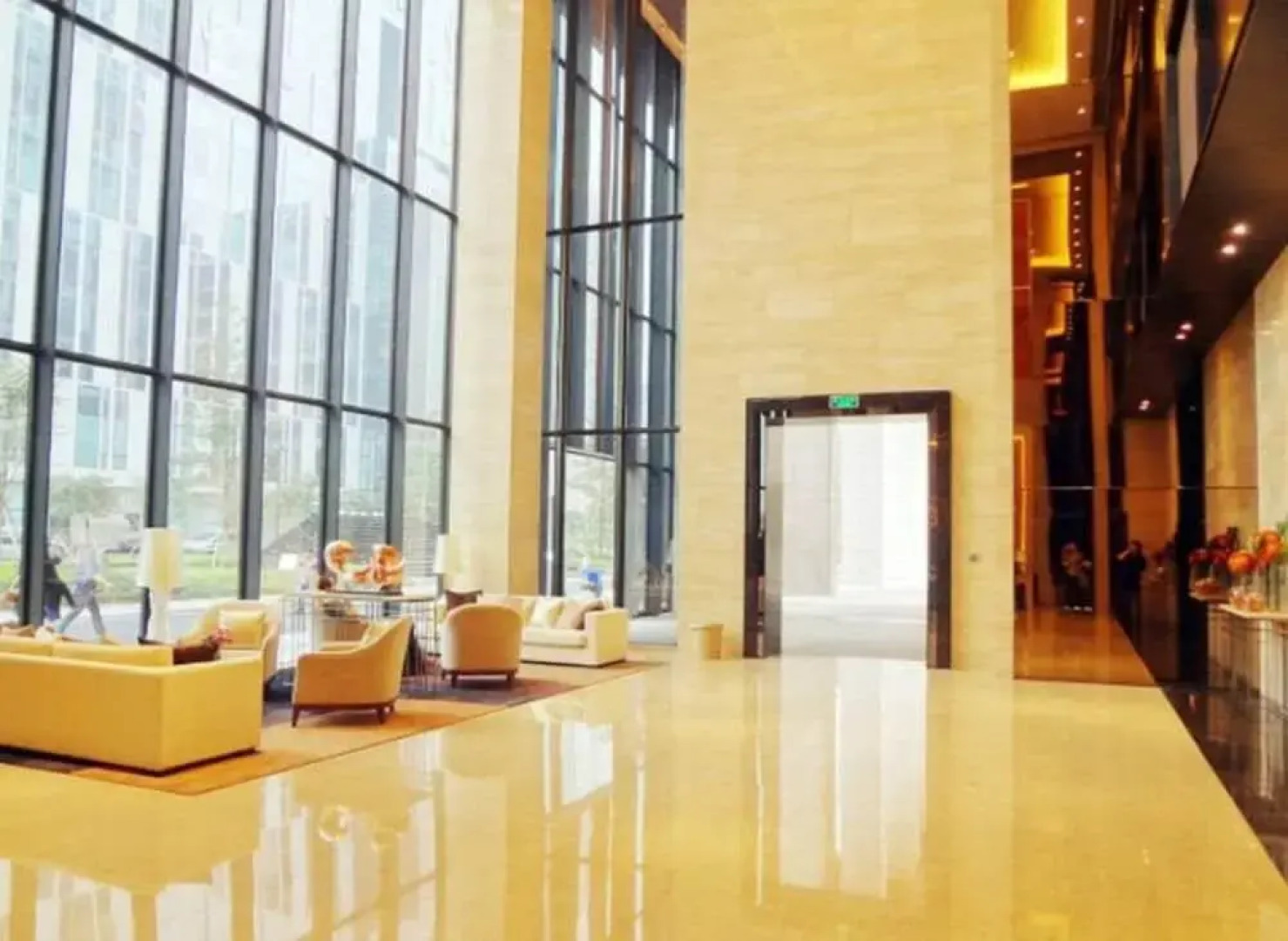 Silin Residence Poly World Trading Center