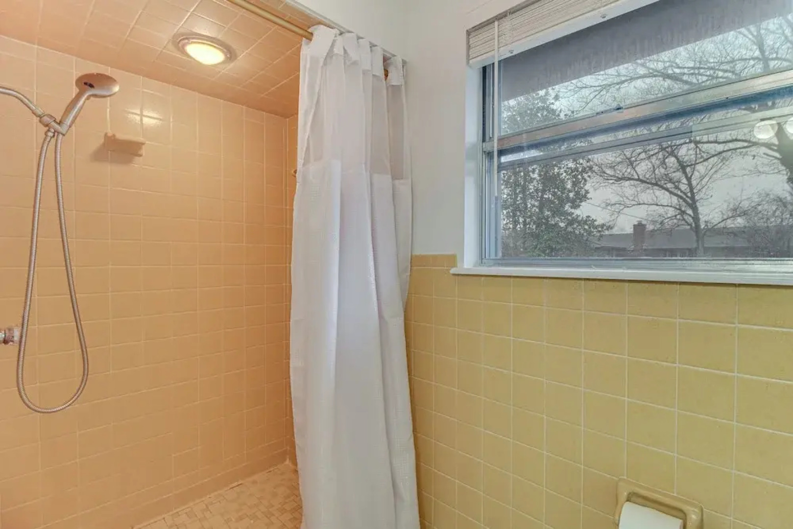 Near Shops & Eats: Vinita Home w/ Furnished Patio