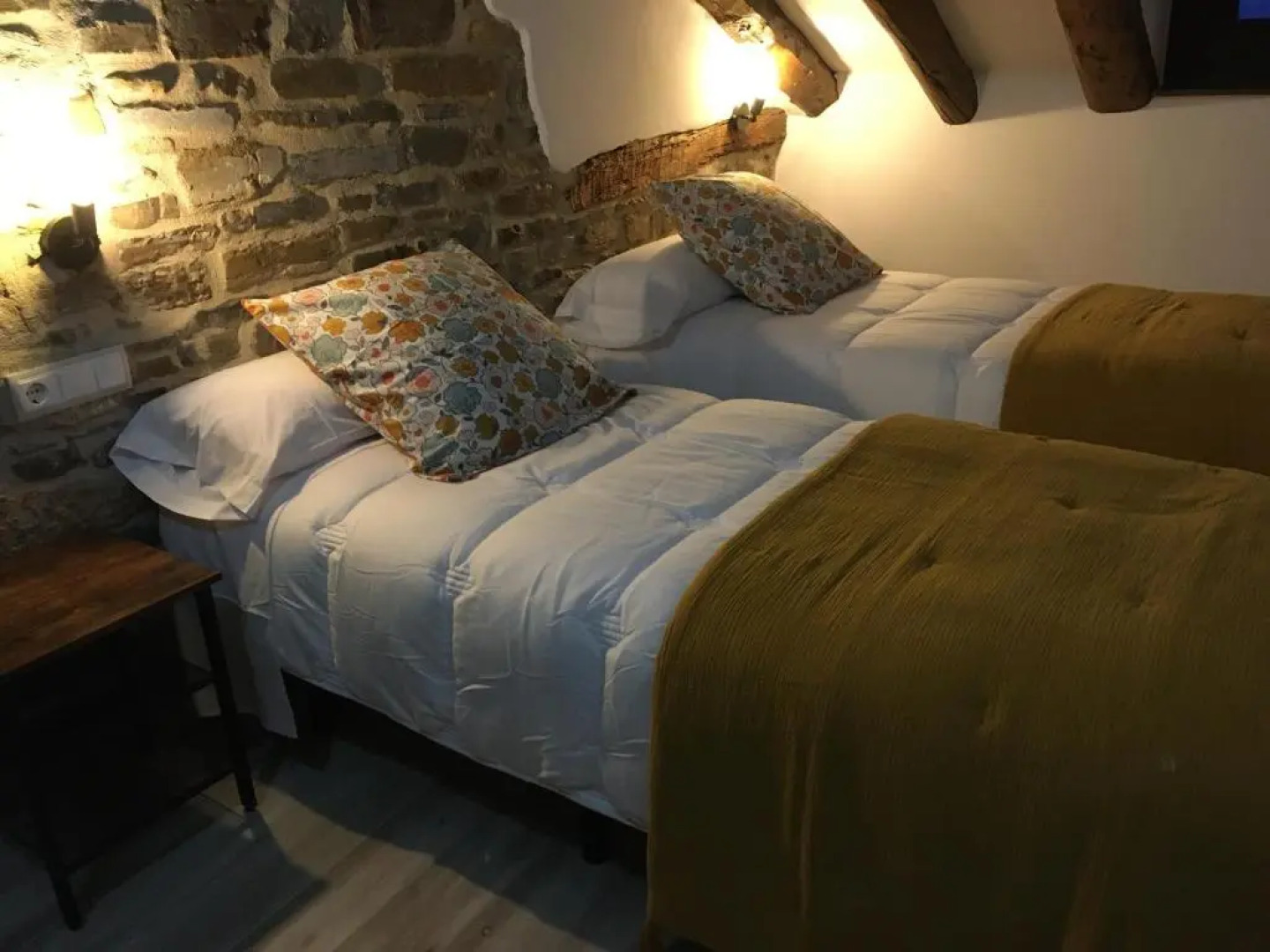 Apartamentos Bajo Peña