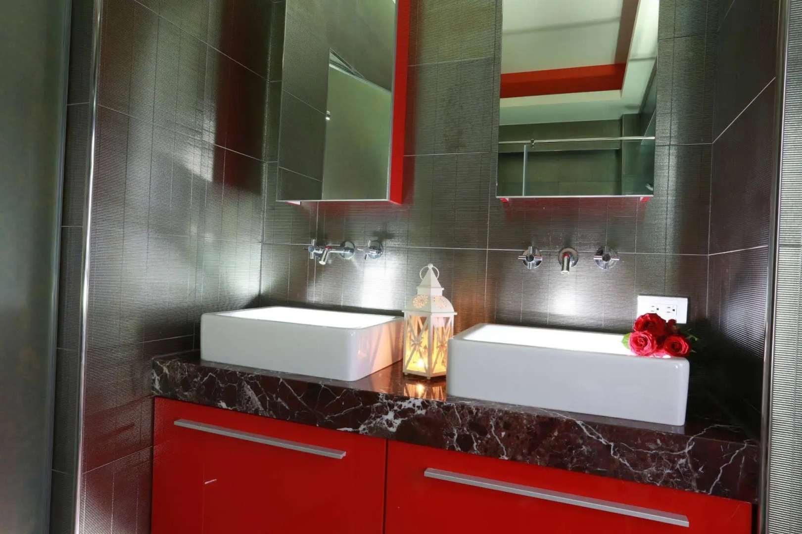 Spring Four Season Resort