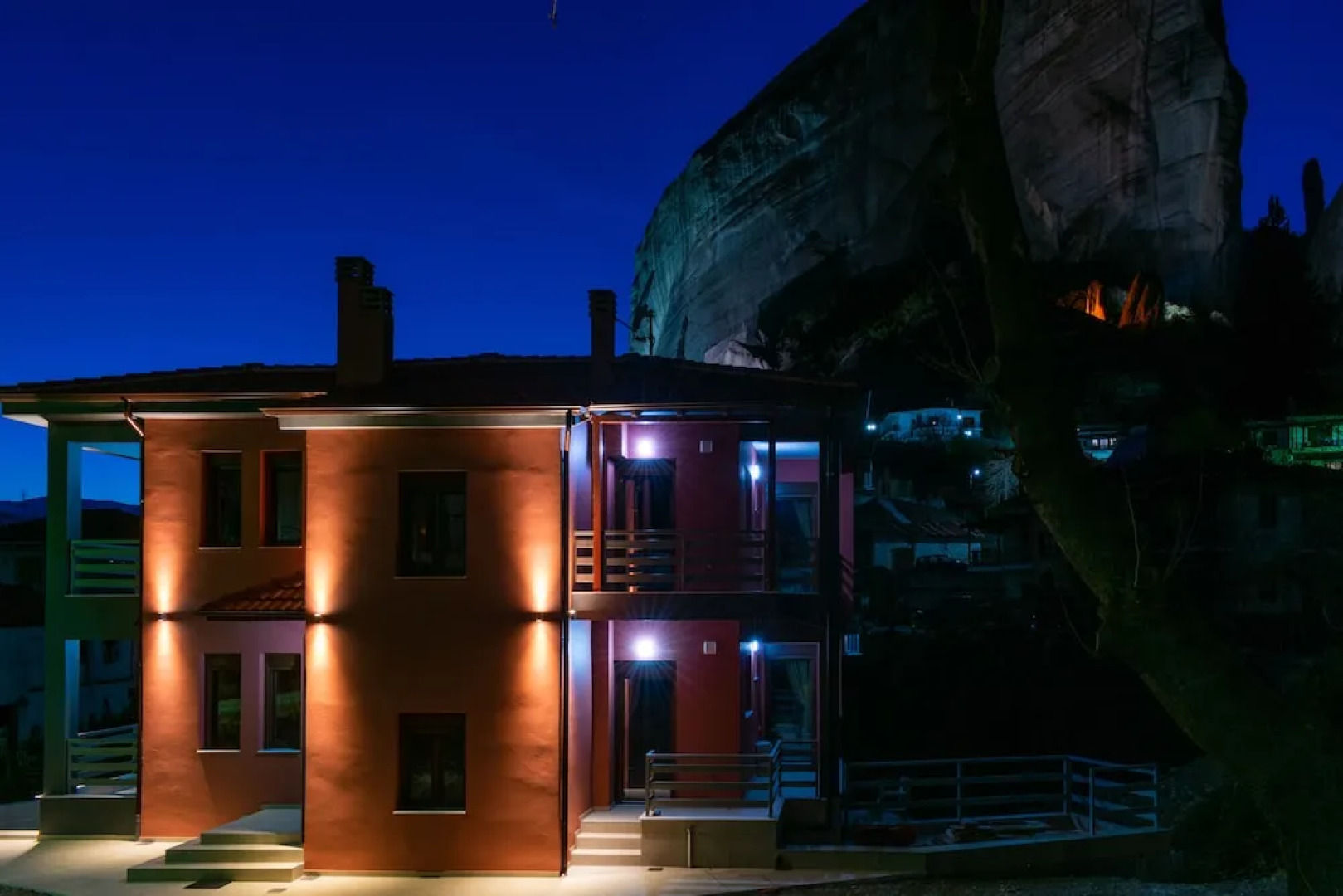 Elia Deluxe Accommodation