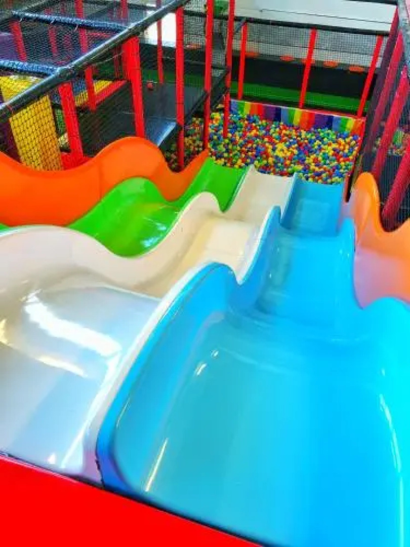 Multi Challenge Hostel