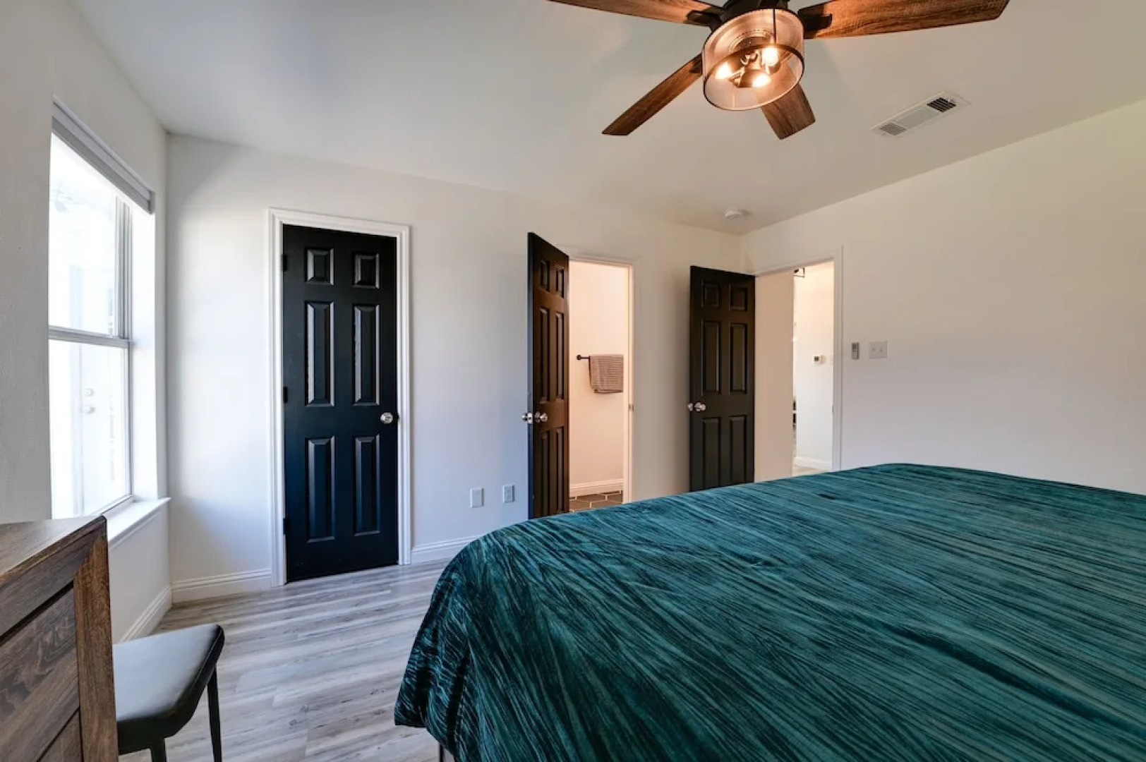 'little Elm Diamond' - Steps to Lewisville Lake!