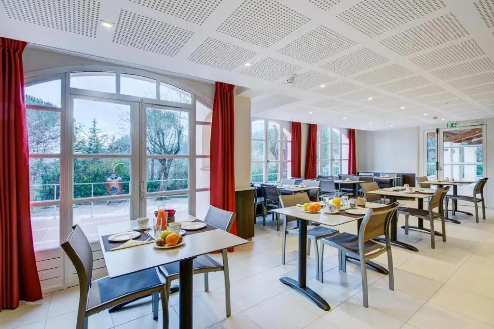 Residence La Tour Carree - Grasse Sud