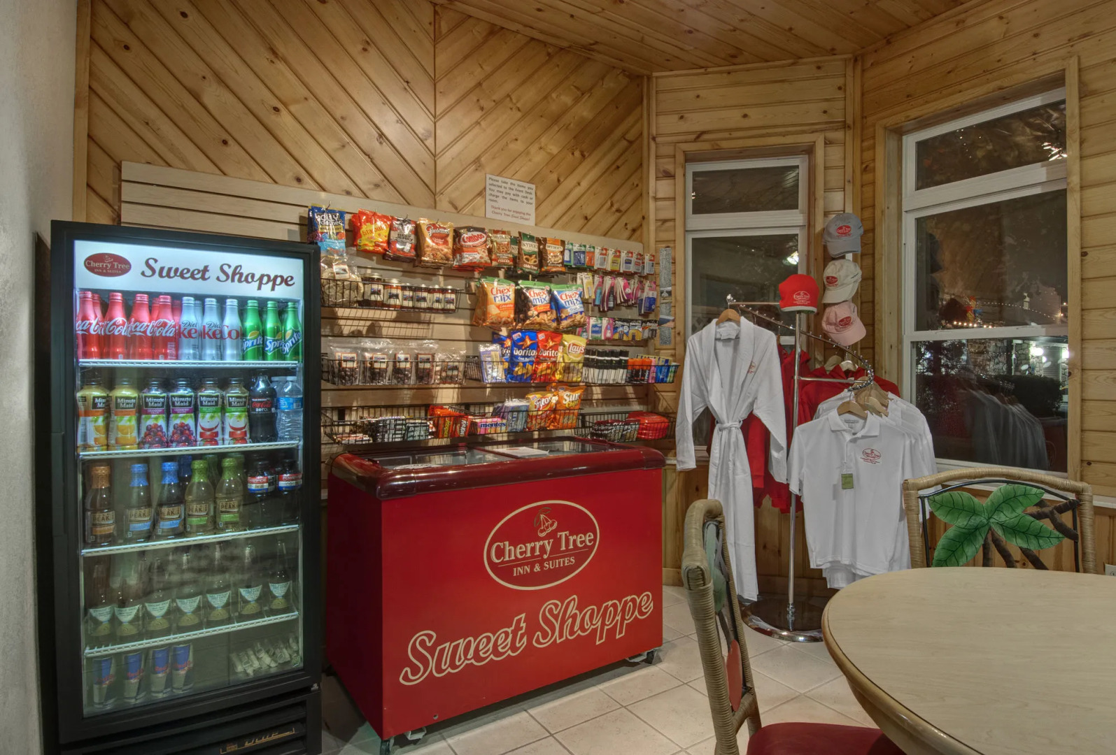 Cherry Tree Inn & Suites