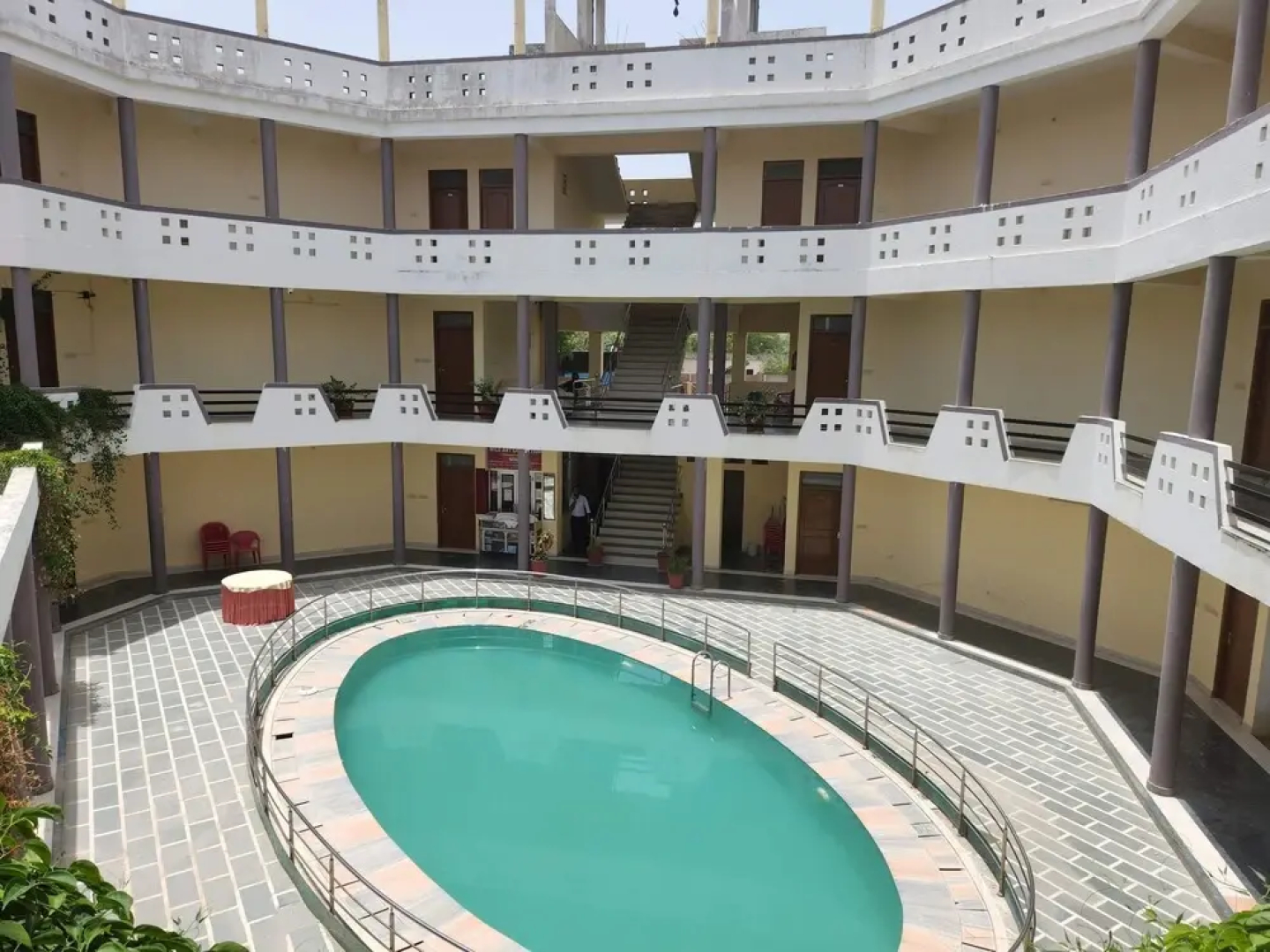 Hotel Sanctuary Resort