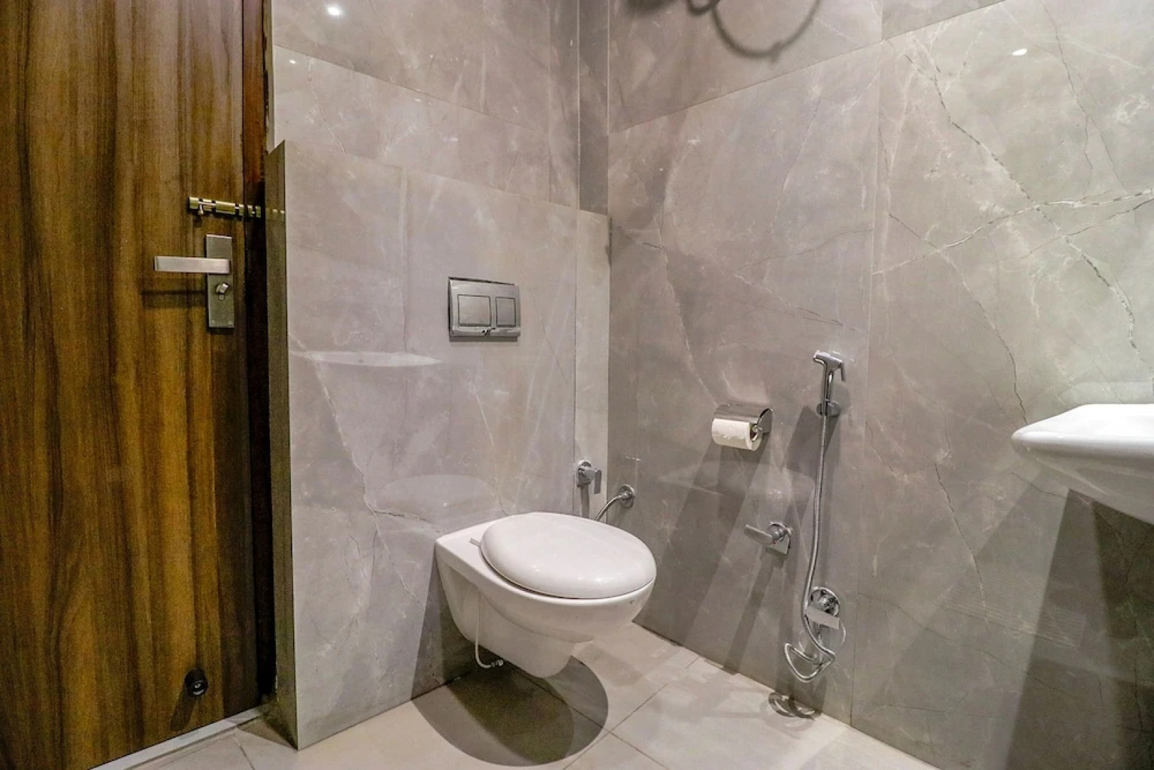 Prime K9 Regency by Fabhotel