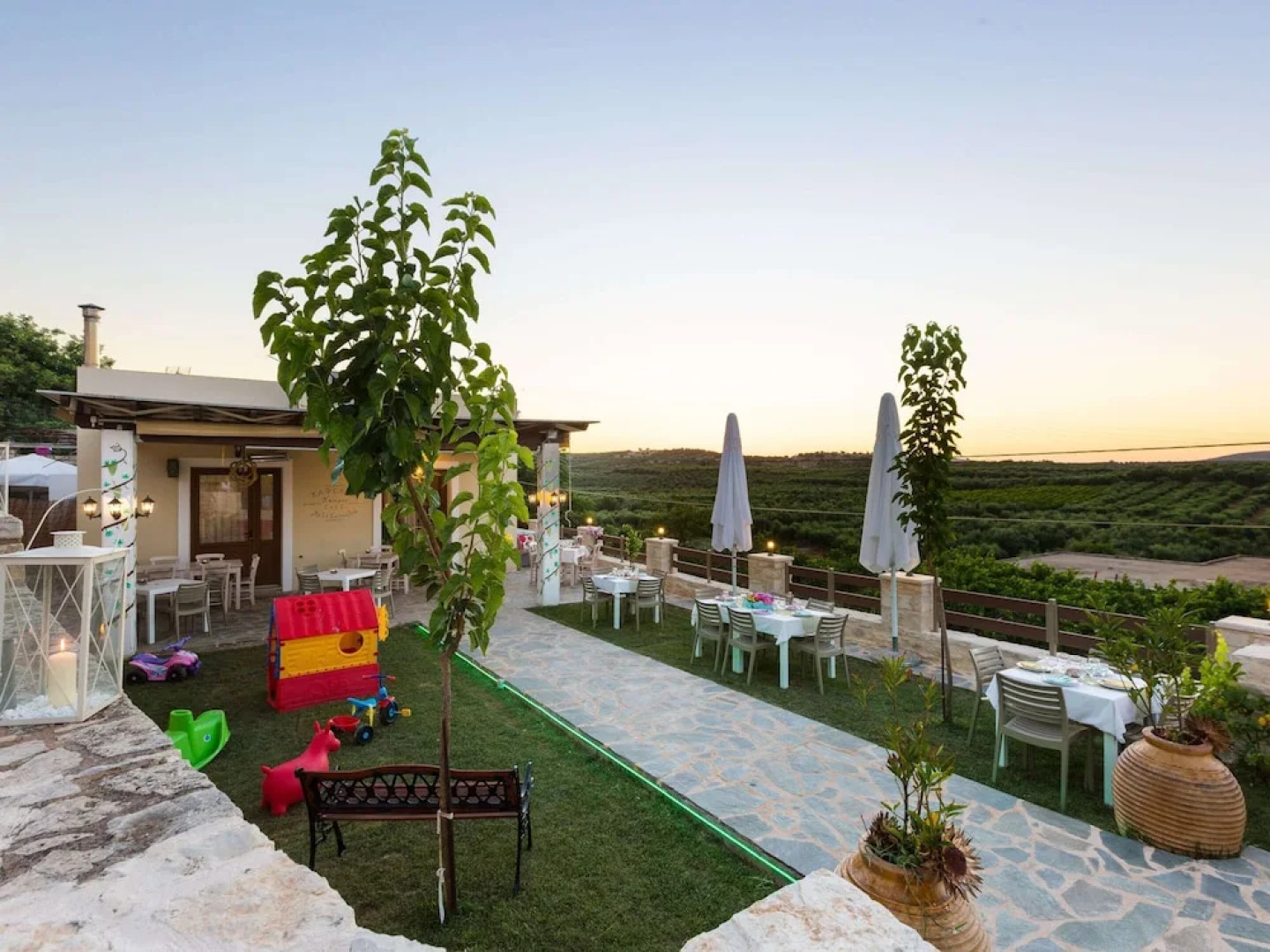 Villa in Crete With Private Pool & Beaches Nearby