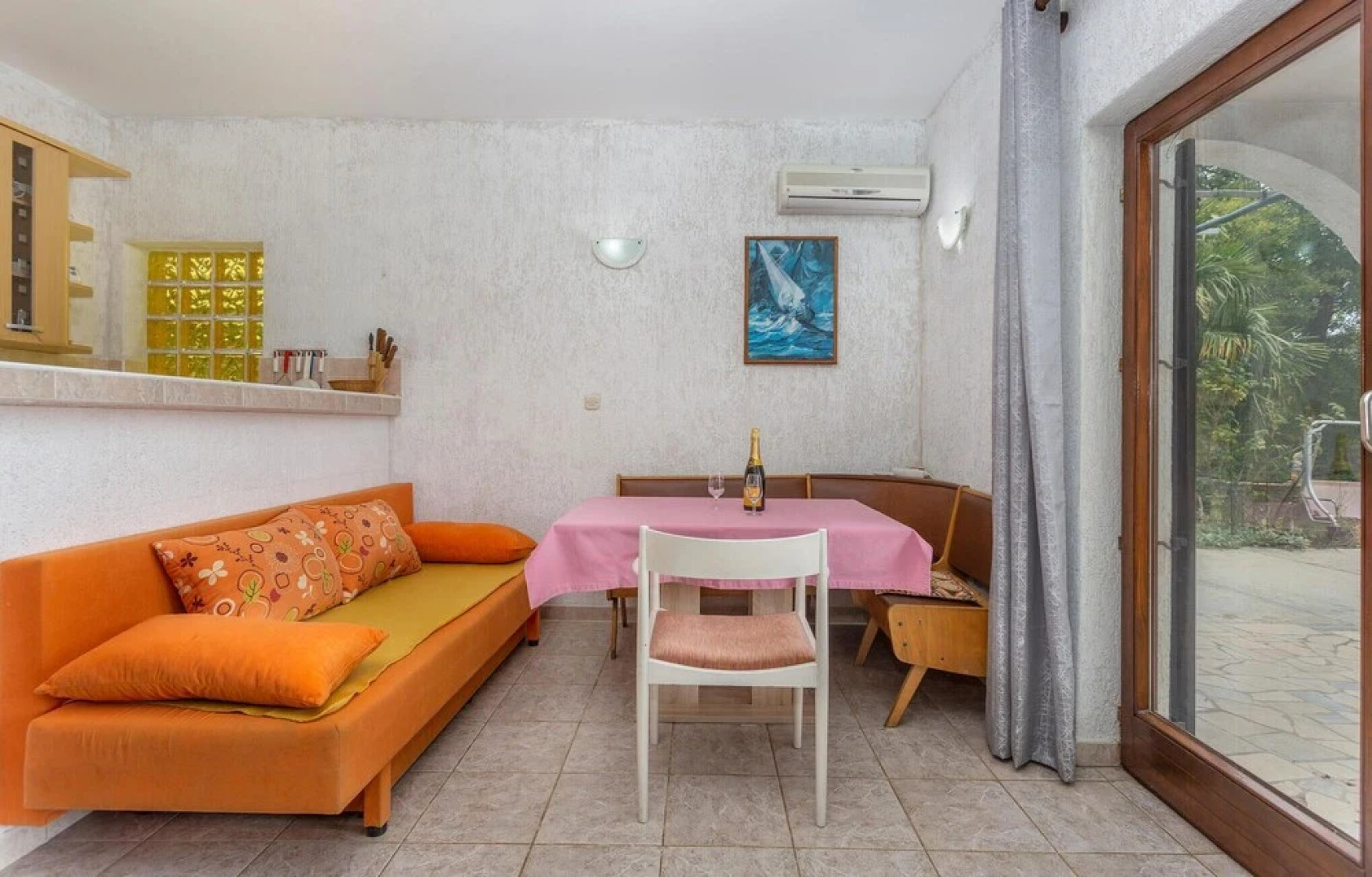 Nice Apartment in Malinska With 2 Bedrooms and Wifi