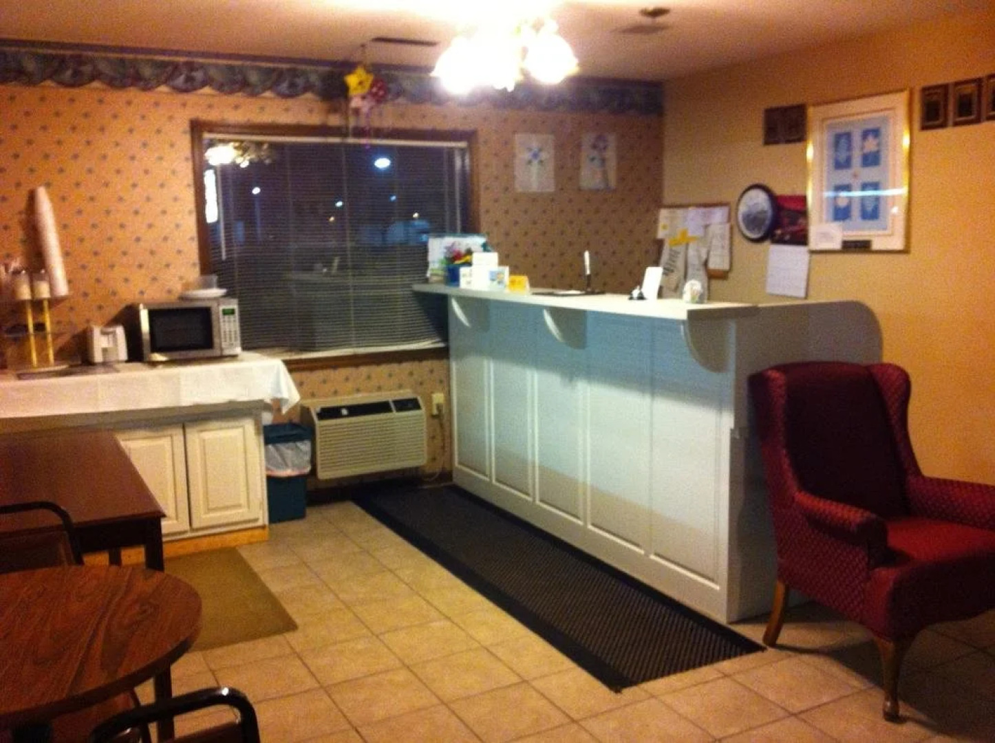 Budget Inn Caravan Motel