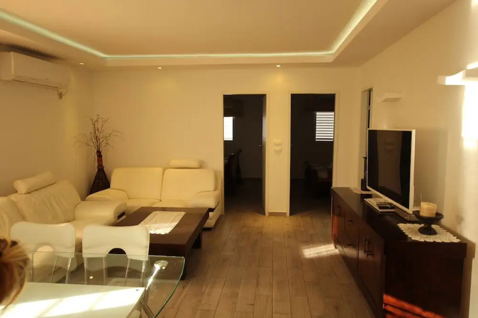 The Seasons Beach Apartment 2