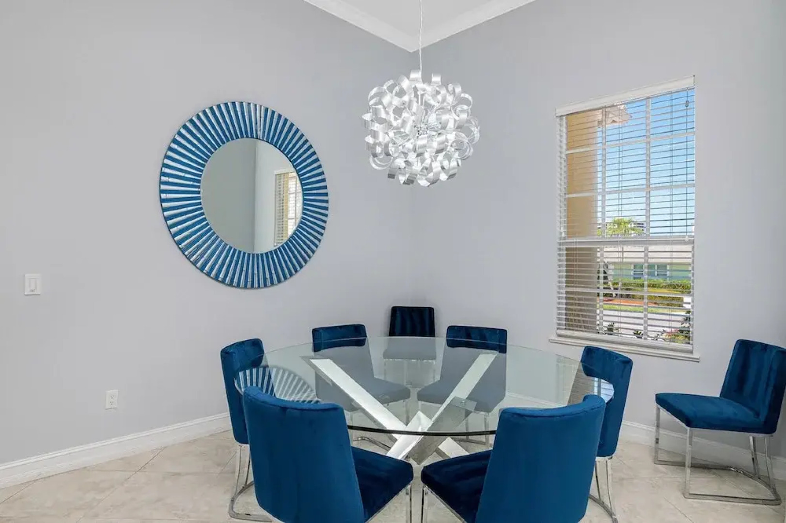 Waterfront Home With Pool, spa and 2nd Floor Balcony