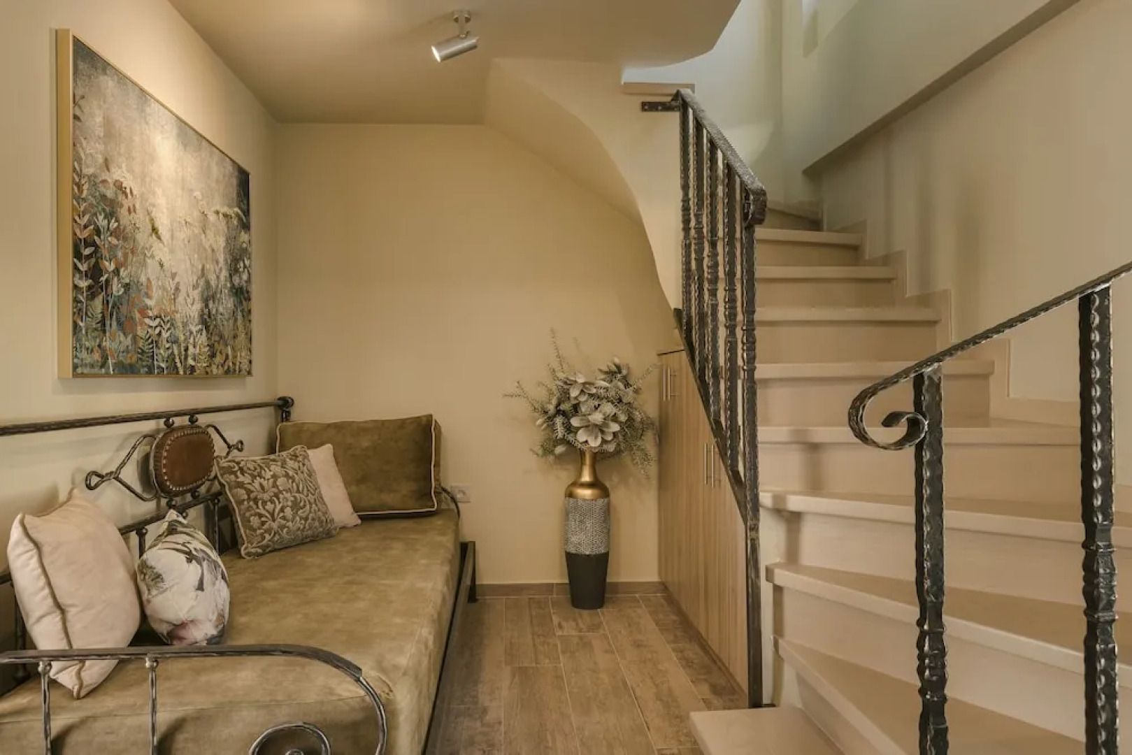 Paramithenio Village Beach Resort & Spa