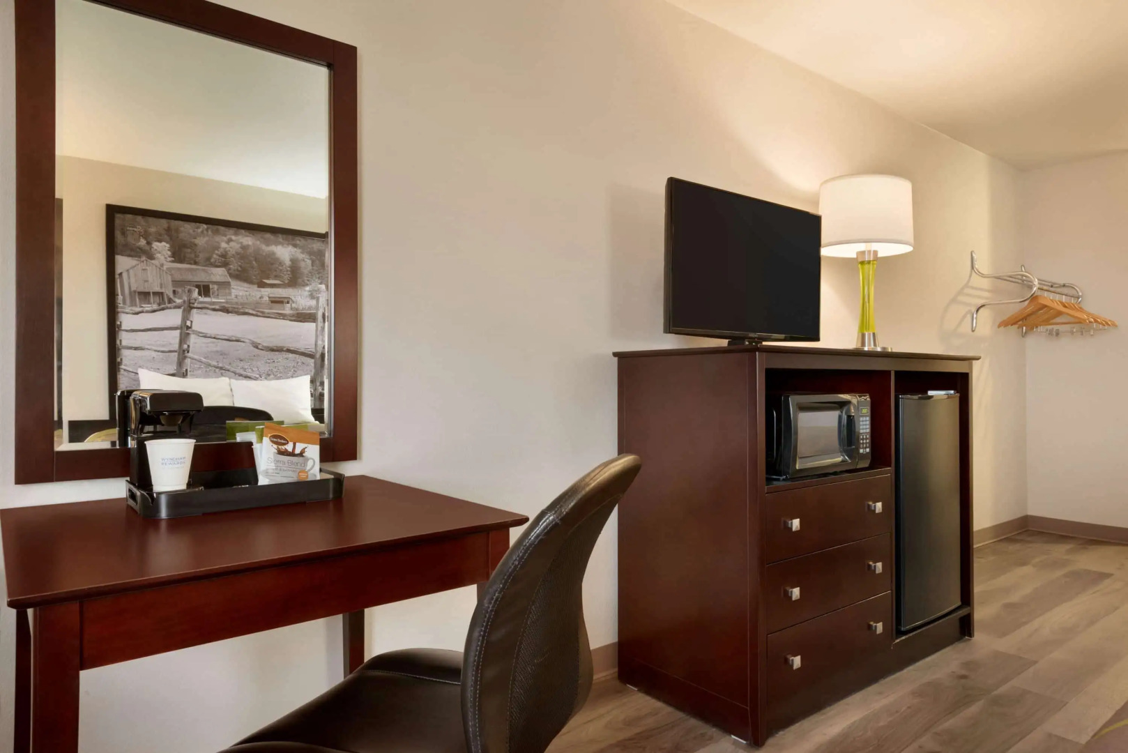 Super 8 by Wyndham Bethany MO