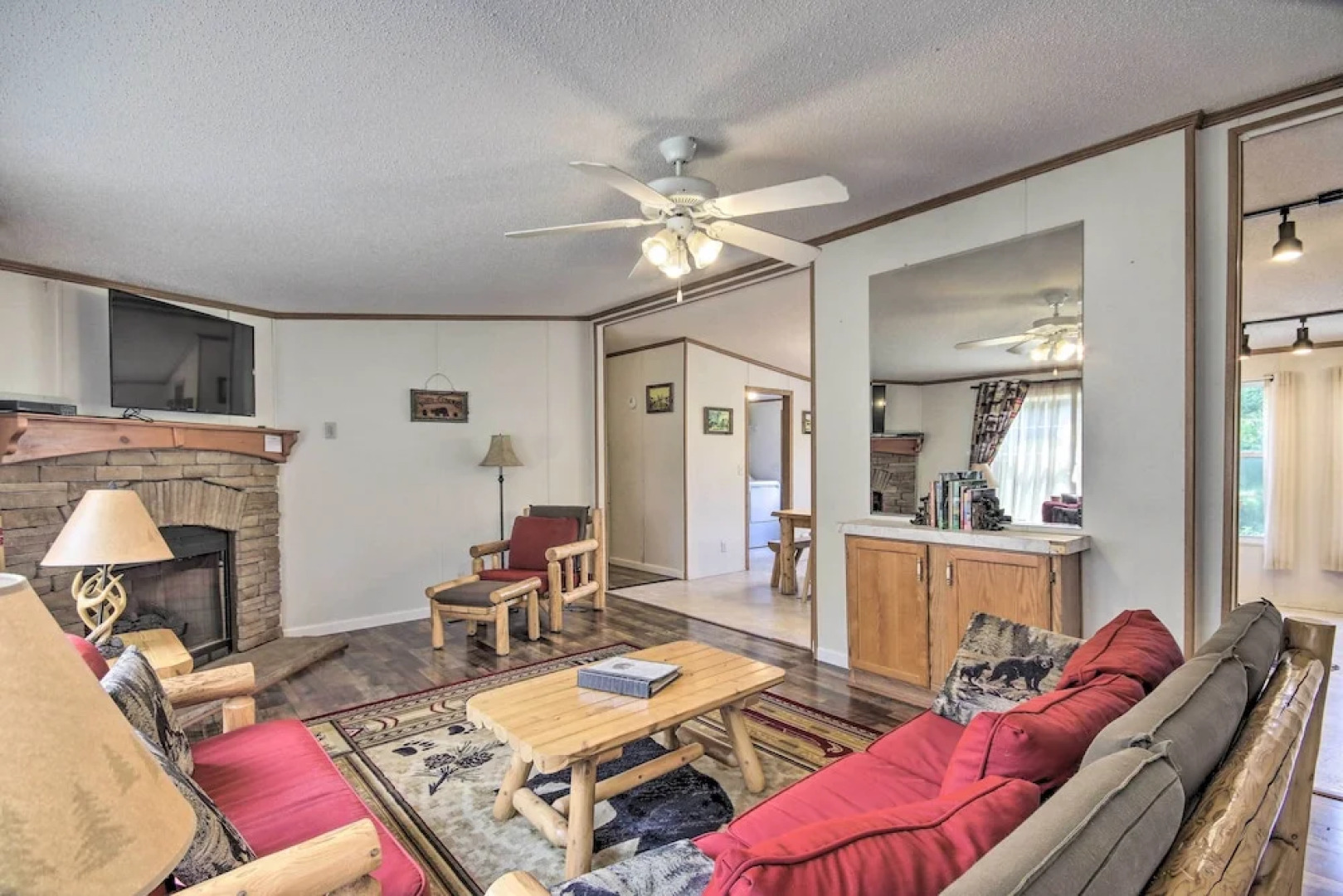 Shenandoah River Getaway < 9 Mi to Downtown Luray!