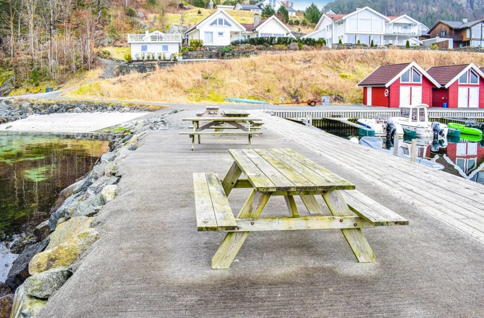 Stunning Home in Fister With 3 Bedrooms and Wifi