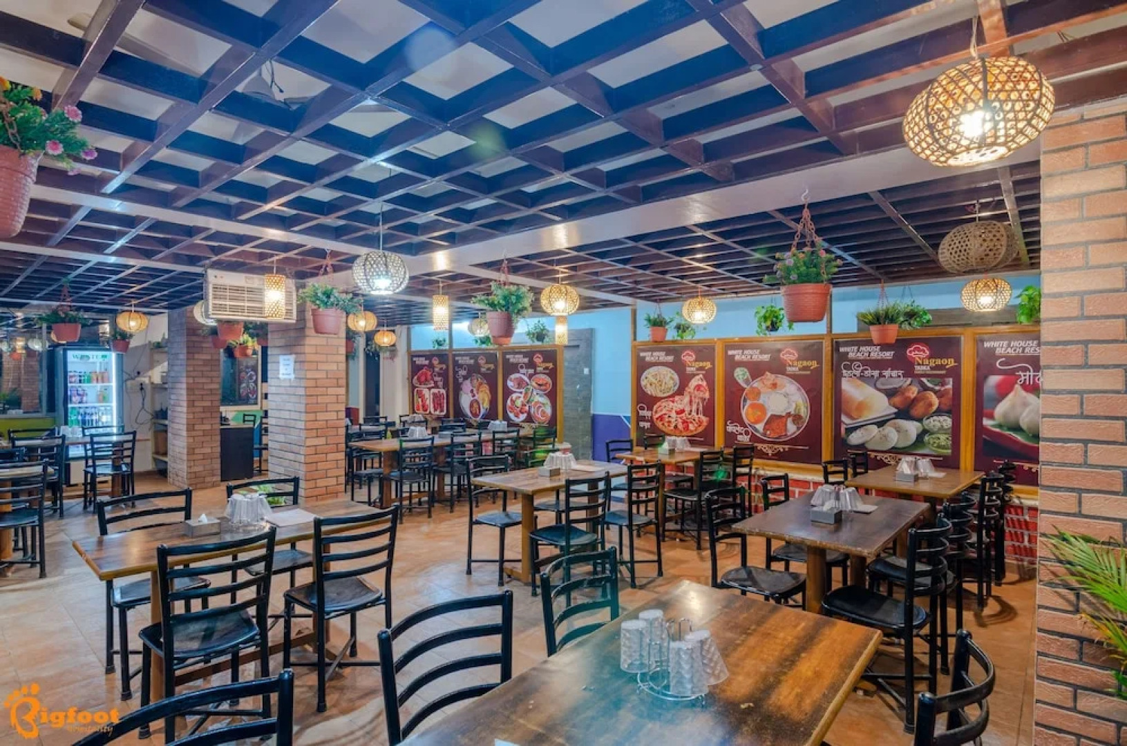 White House Beach Resort