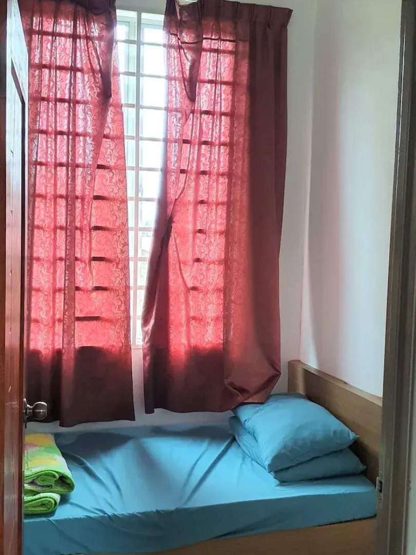 OYO Home 90496 Delima Homestay