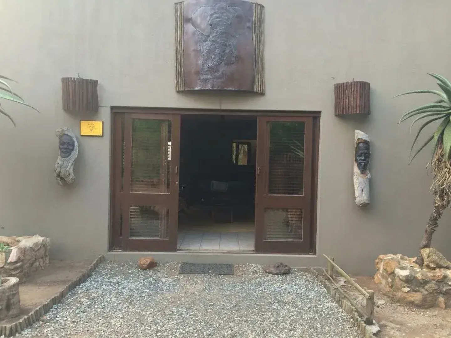 Bushwise Safari Lodge