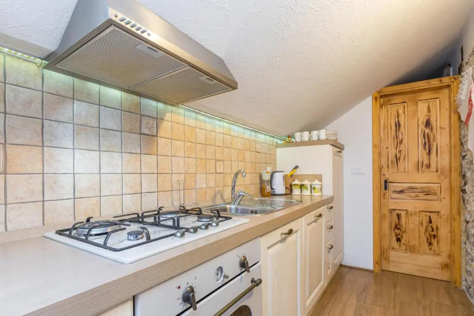 Homestead Bahor With Whirlpool