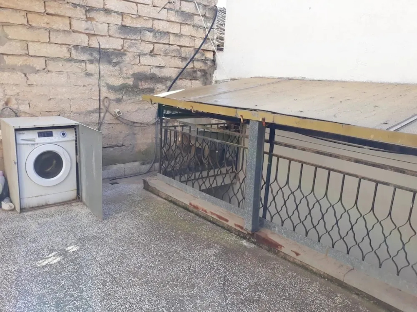 Apartment With 3 Bedrooms in Floridia, With Furnished Terrace Near the Beach