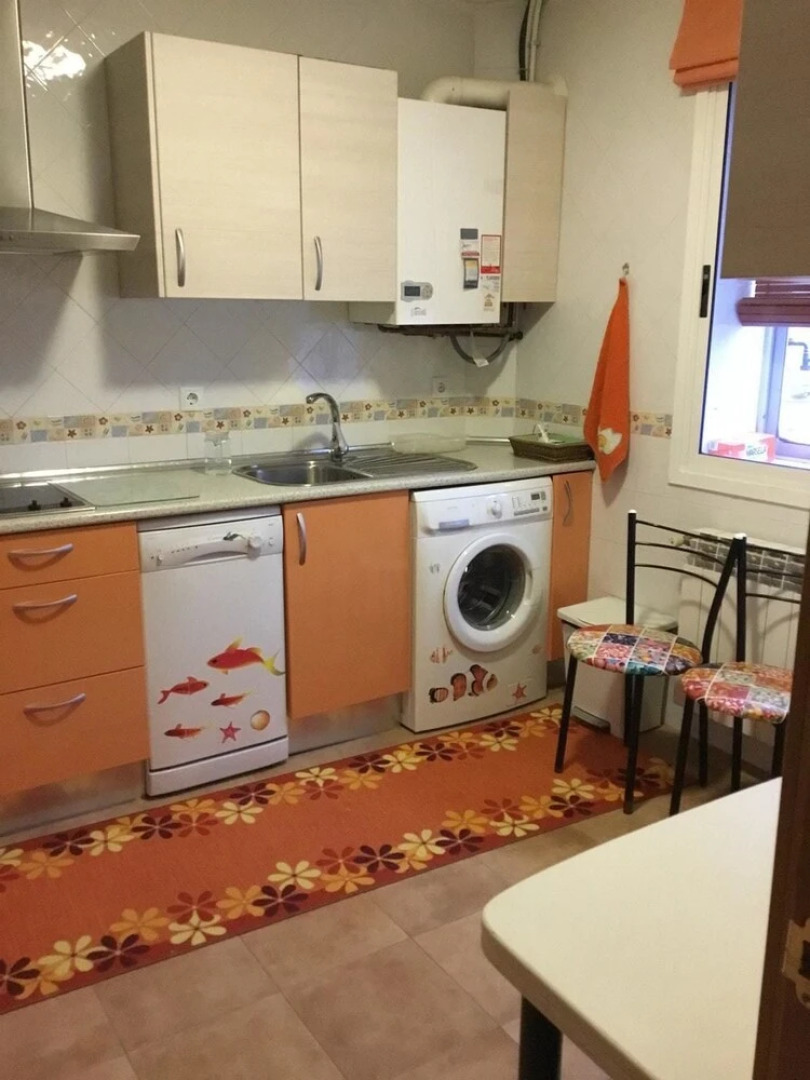 Apartment With 3 Bedrooms in Burgos