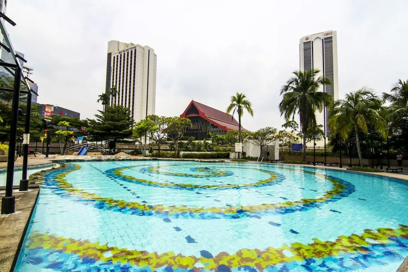 PWTC Bistari Service Apartment