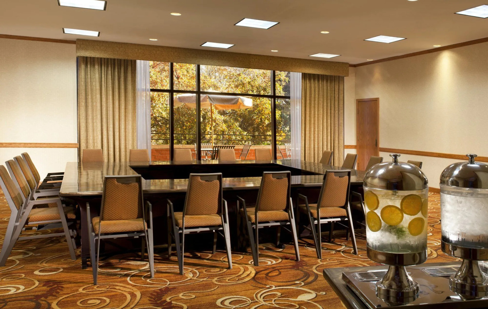 Sheraton Minneapolis West Hotel