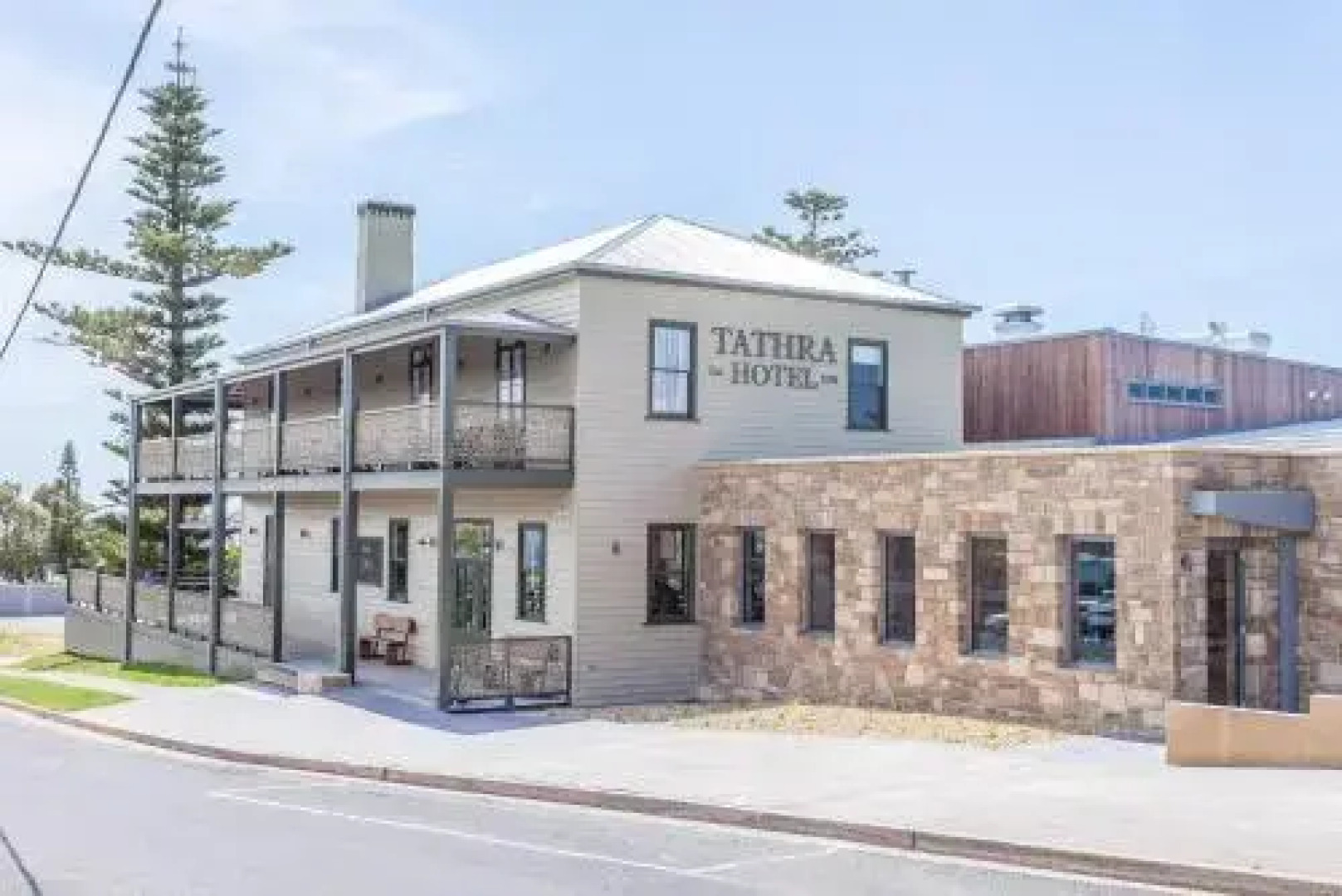 Tathra Hotel
