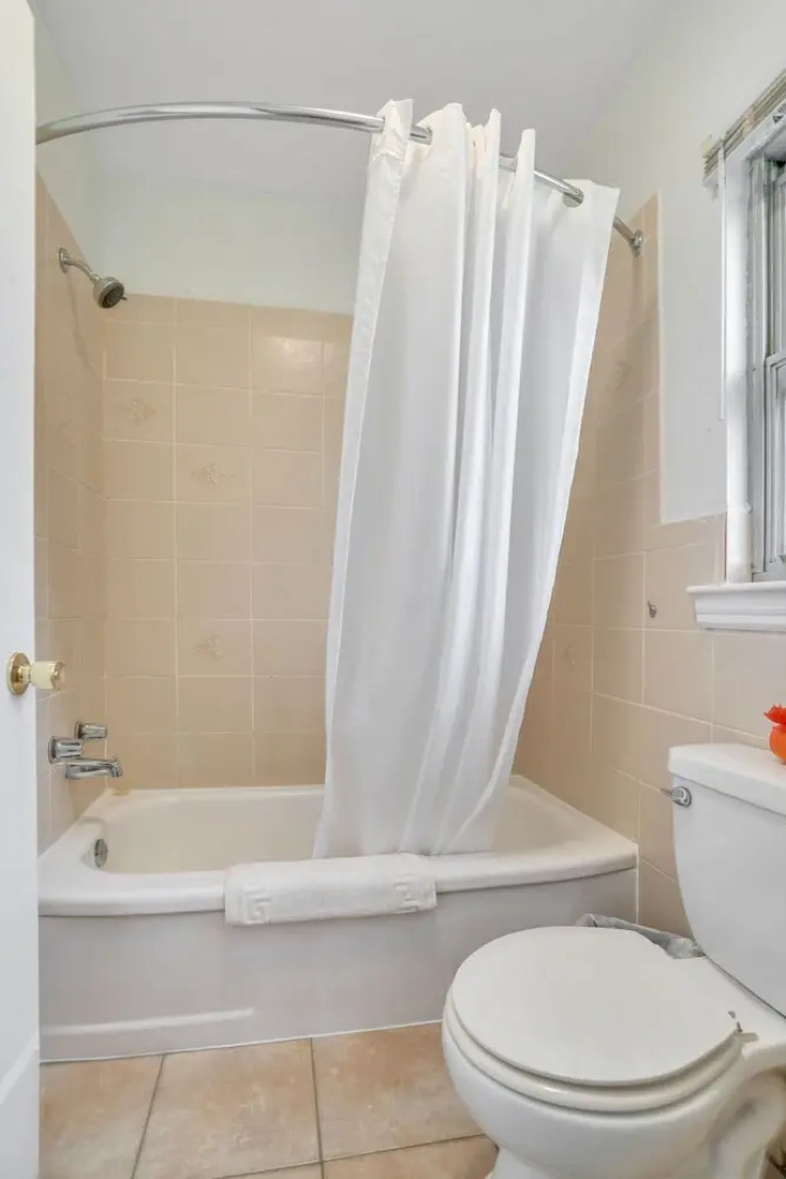 Hotel Port Colborne ON