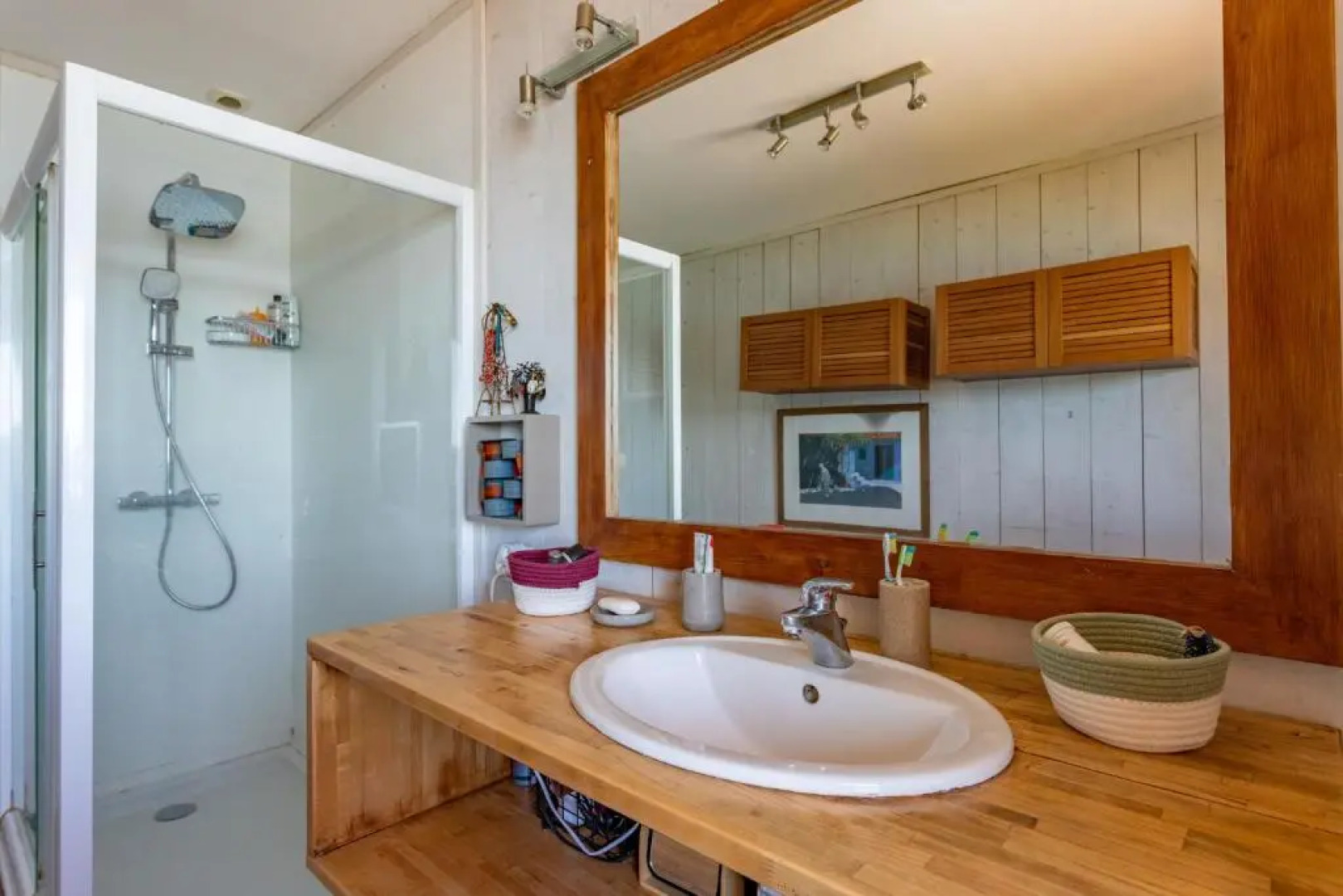 Au Bord de L'eau - Grande Maison - Baurech Insolite