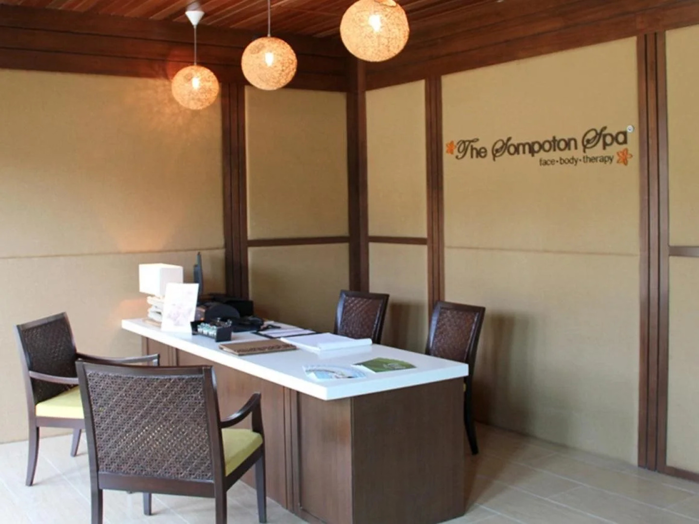 Amverton Cove Golf and Island Resort