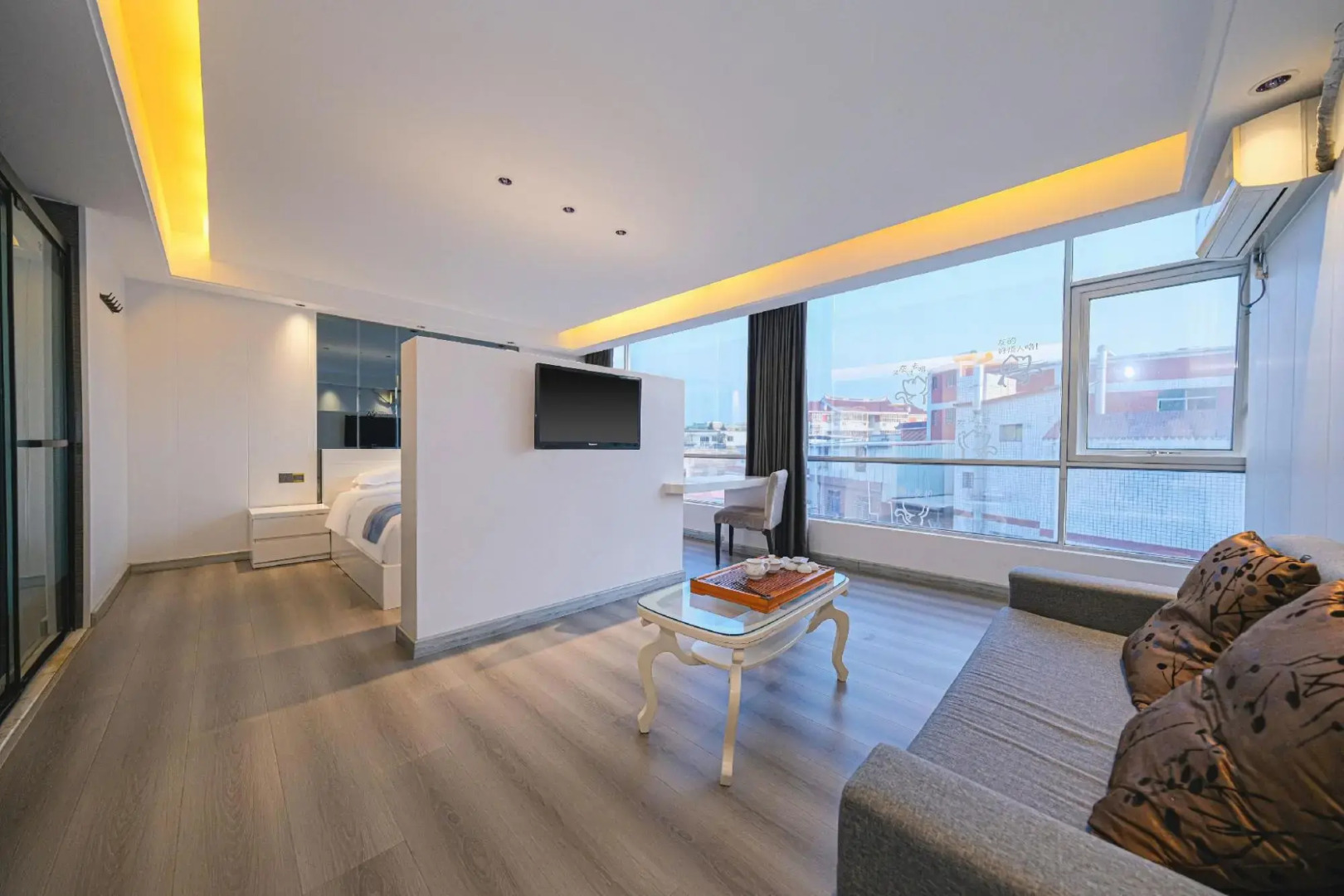 Huaya Boutique Hotel