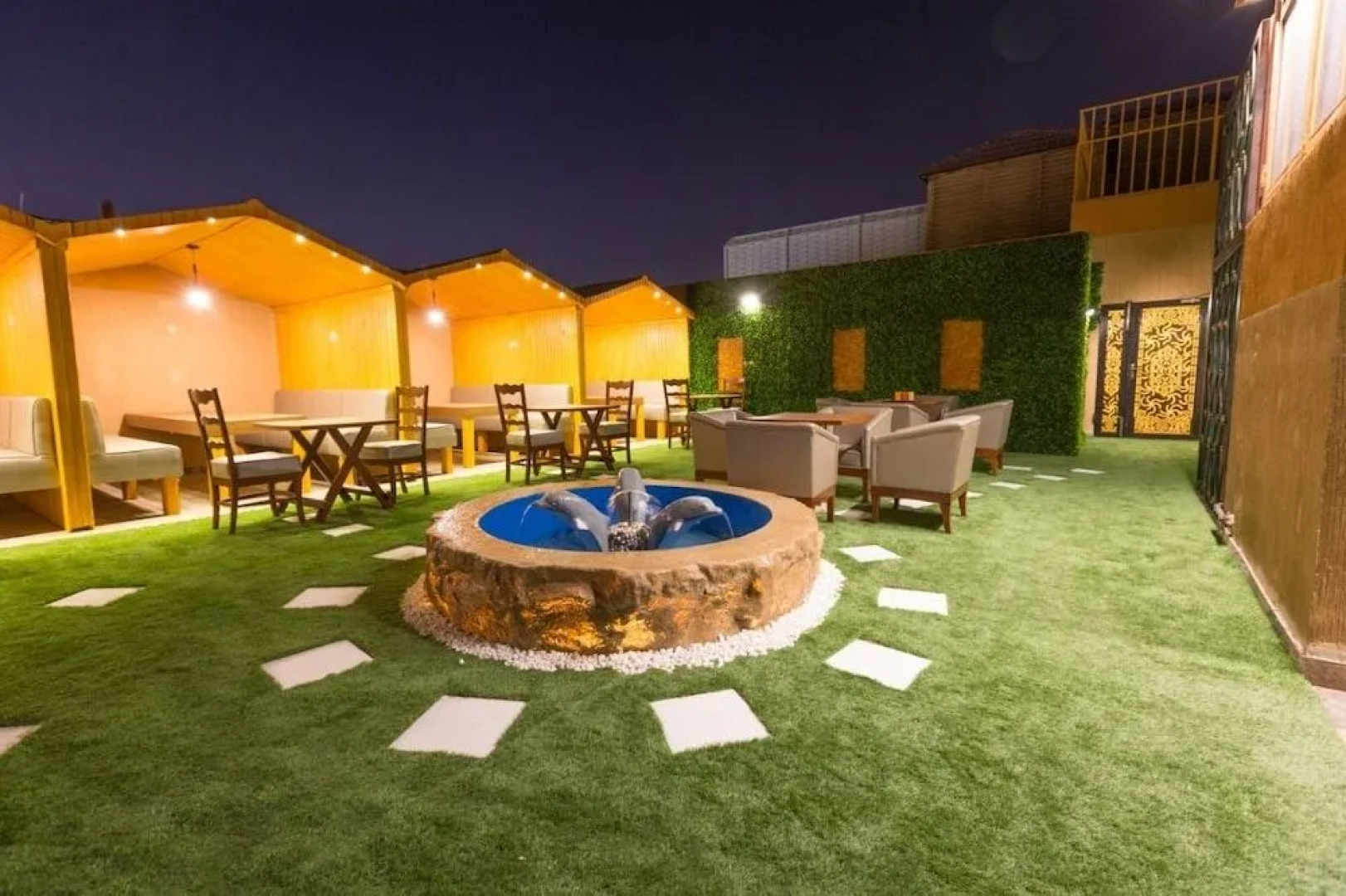 Rafahyat AlFakhama furnished units