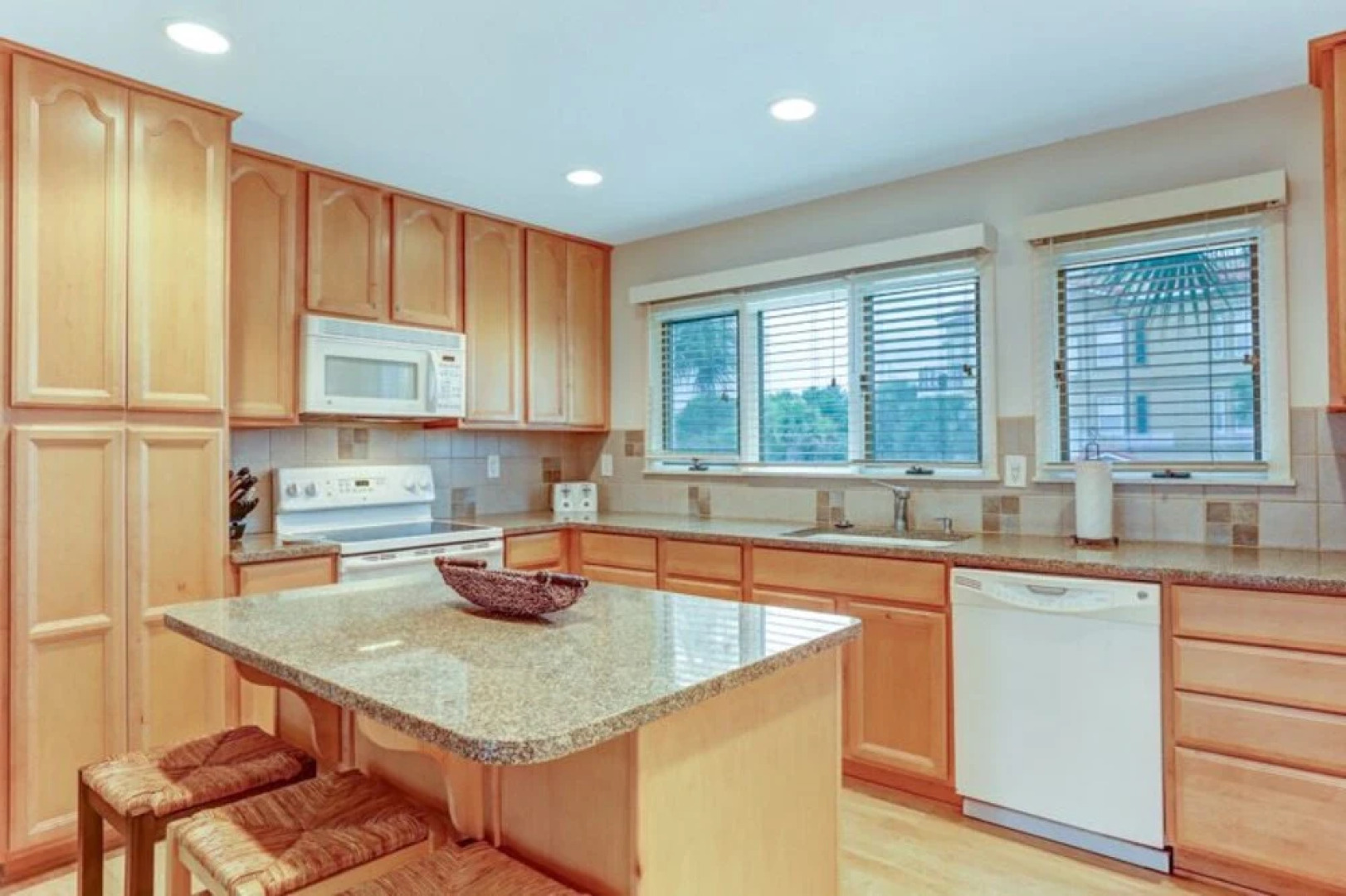 Sandpiper 95066 - 3 Br Townhouse