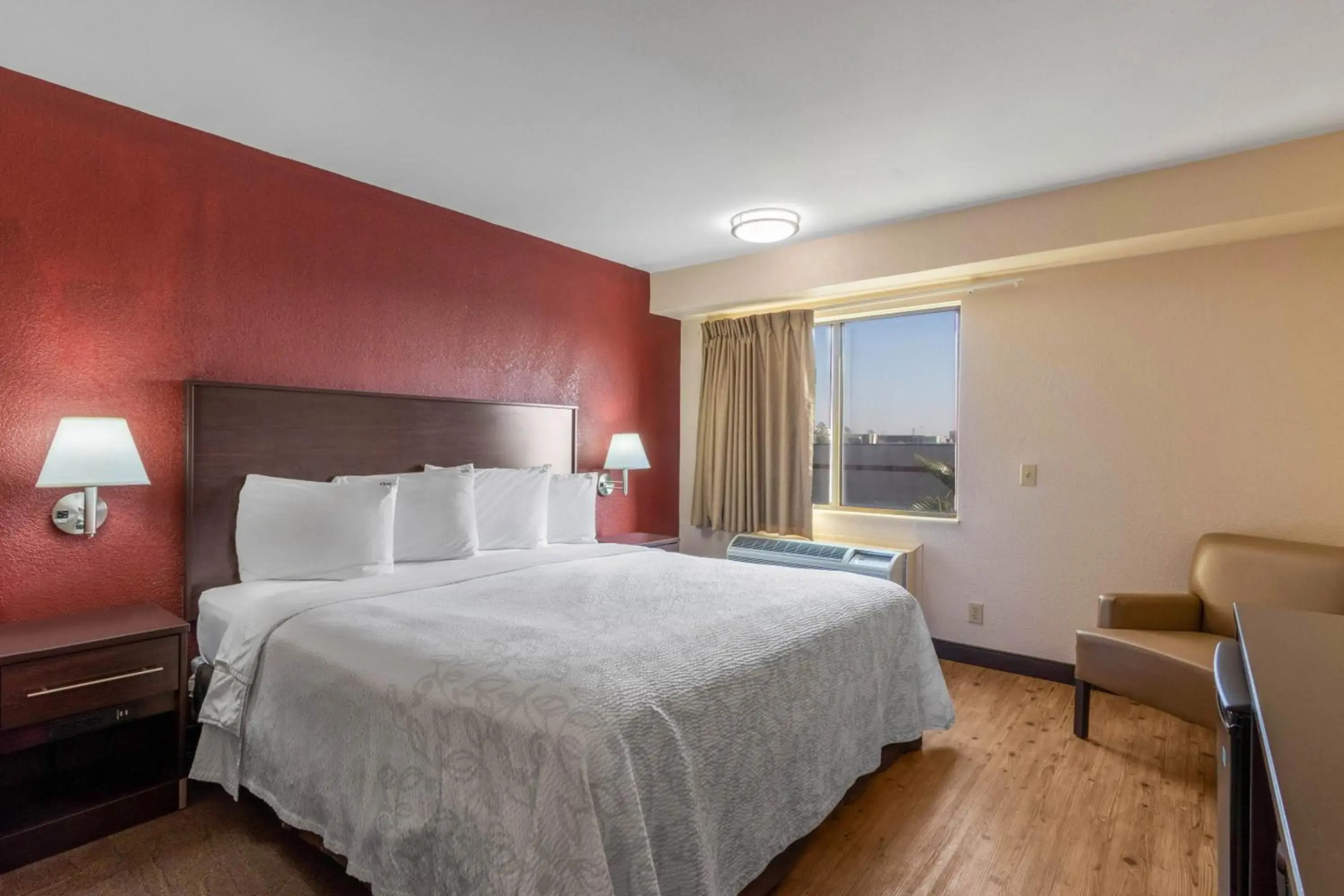 Red Roof Inn PLUS+ El Paso East