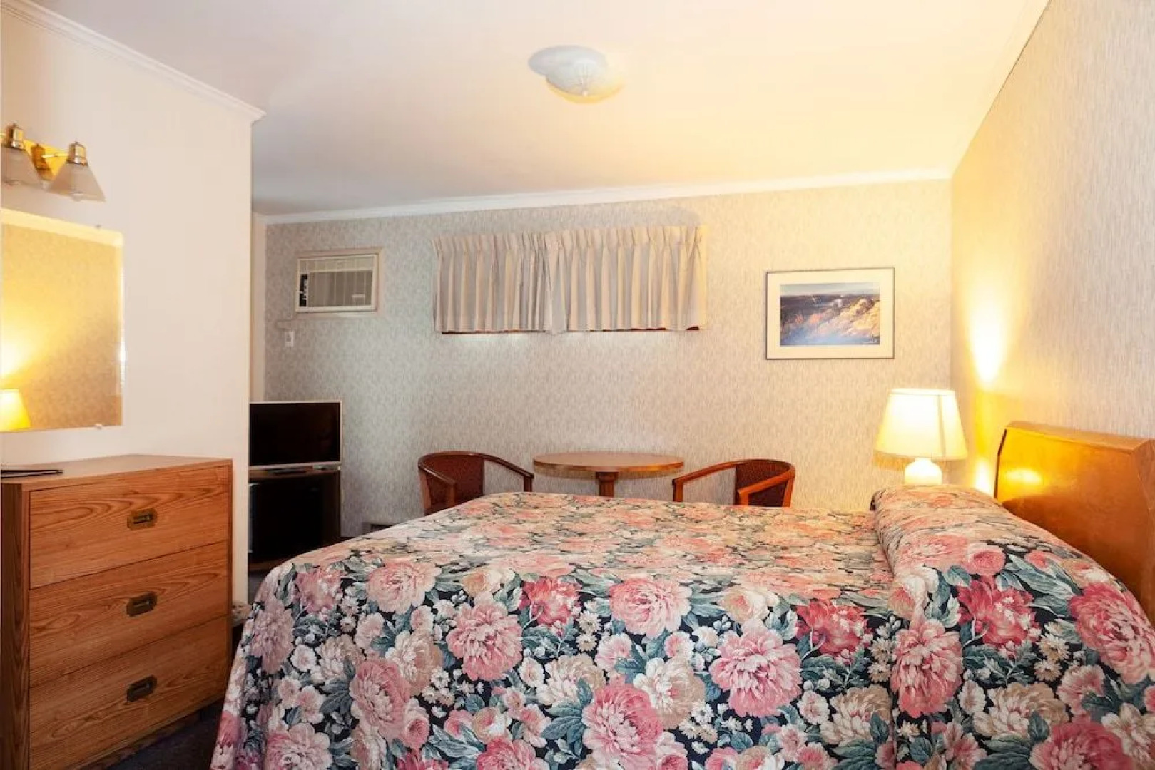 Town and Country Motor Inn