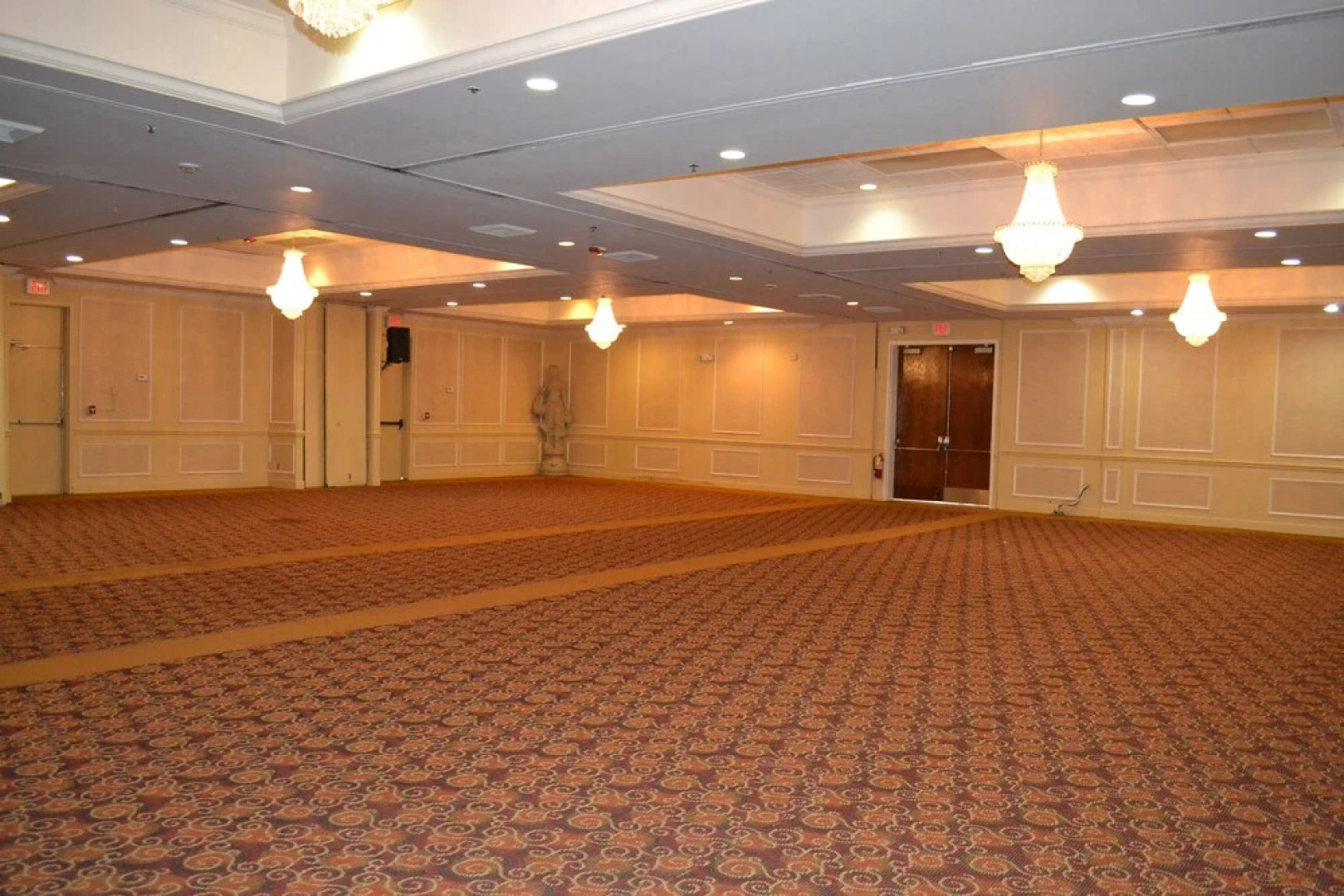 Econo Lodge Inn & Suites Fort Lauderdale North