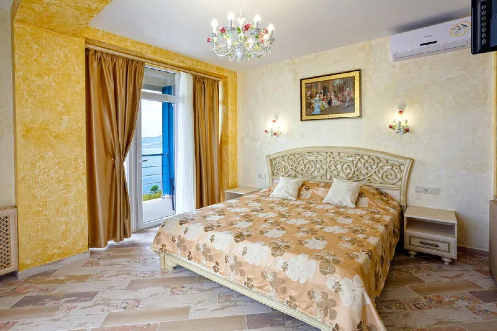 Apartments Mirage on str. Morskoj Spusk, 3