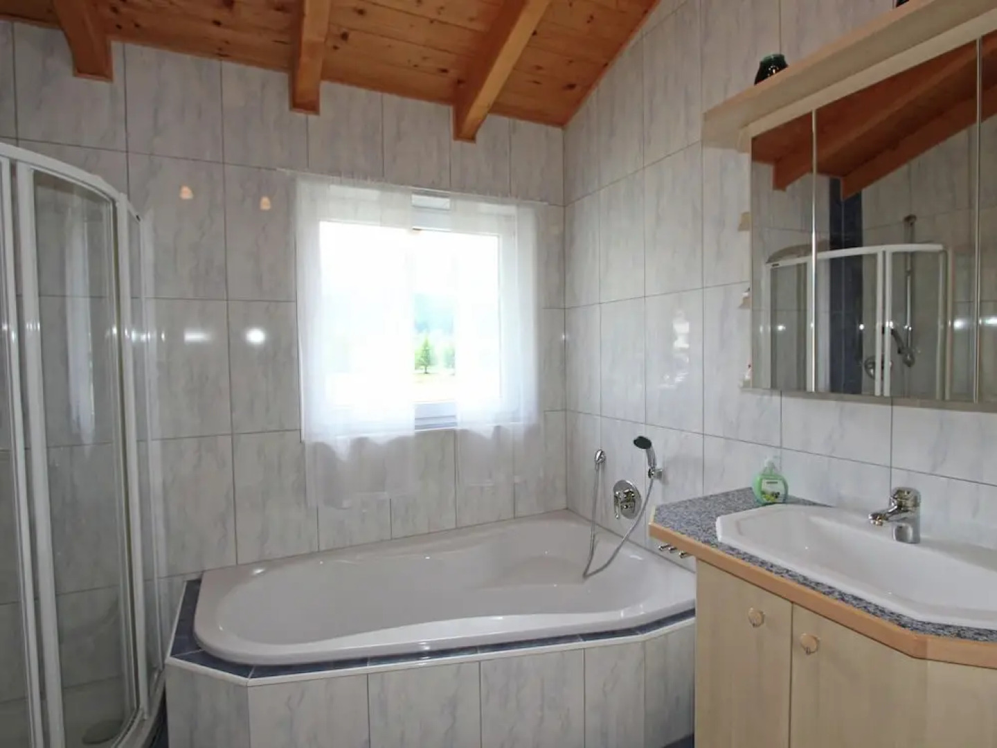 Cozy Chalet With Balcony in Imst