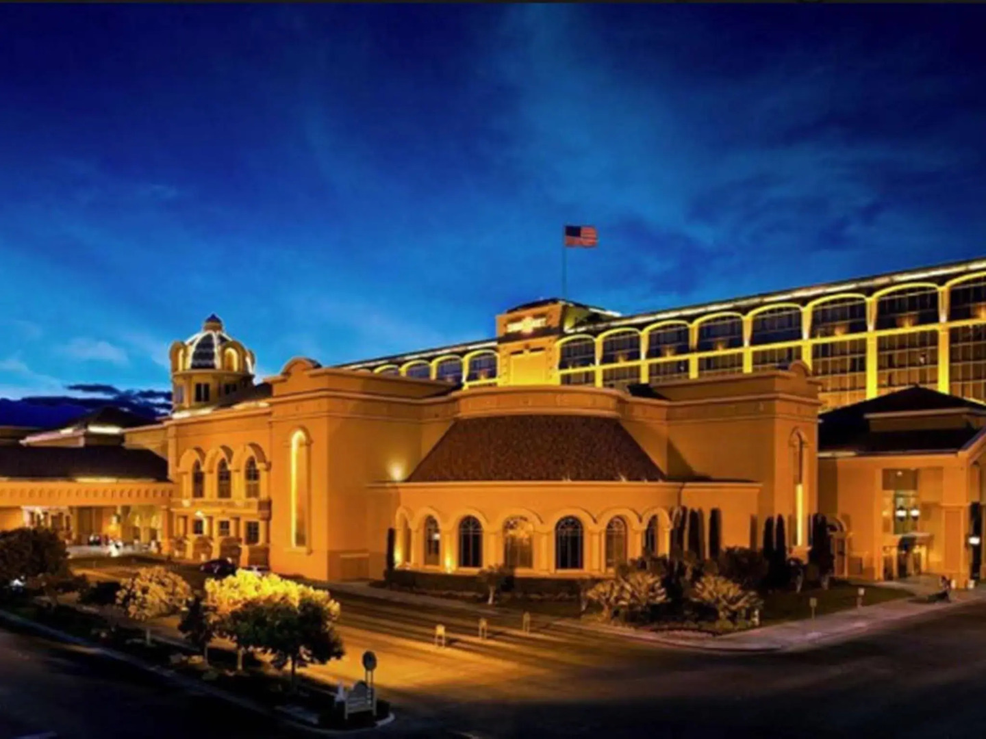 Suncoast Hotel and Casino