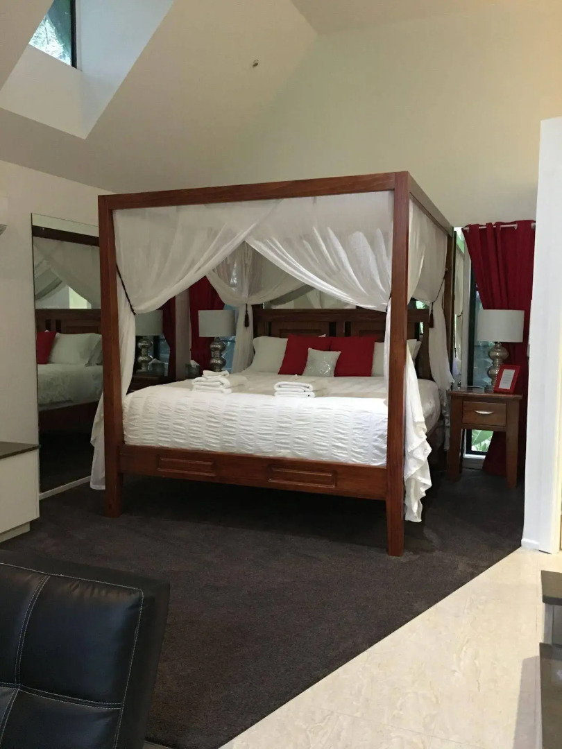 Linger A While Chalet