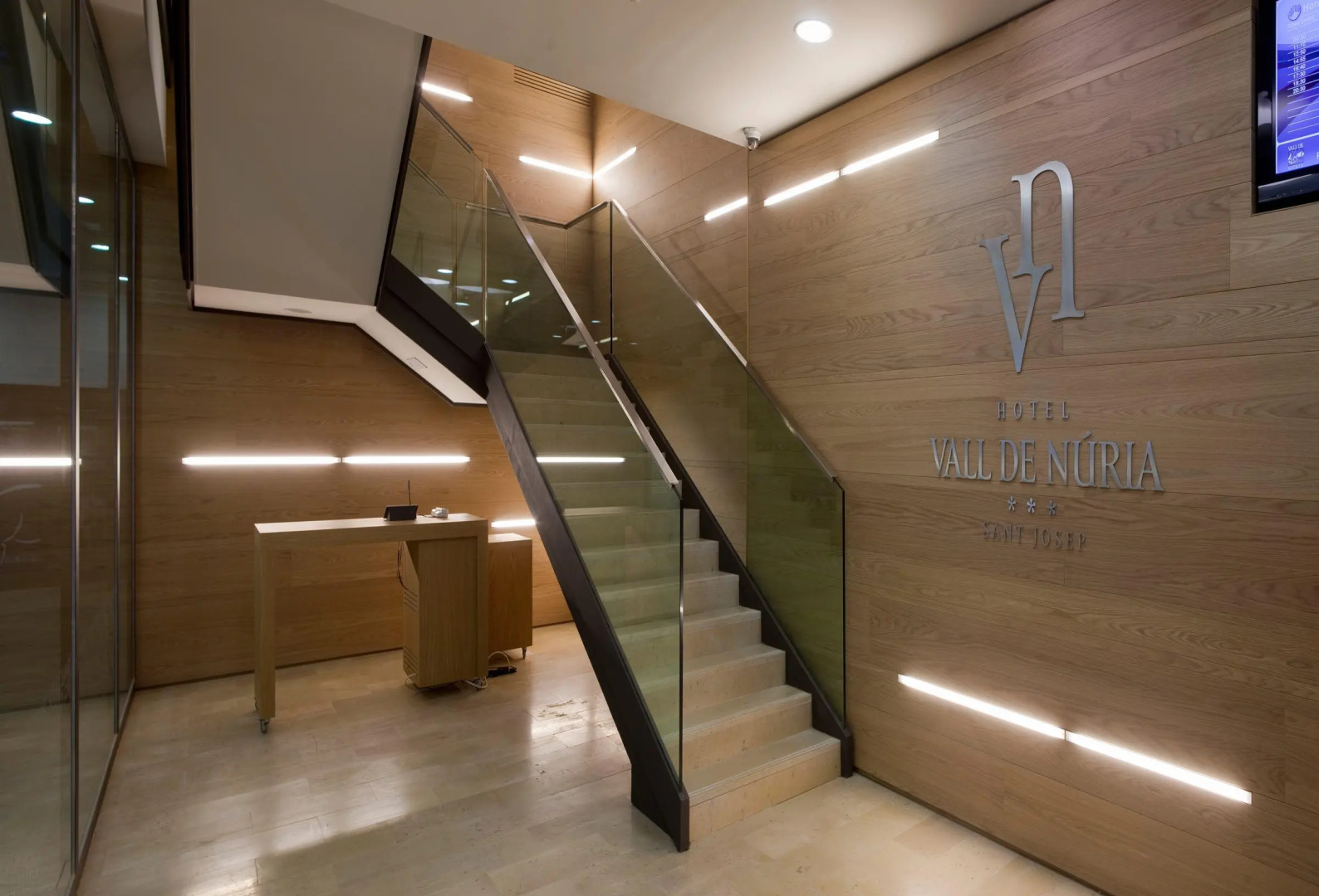 Hotel & Apartaments Vall de Núria