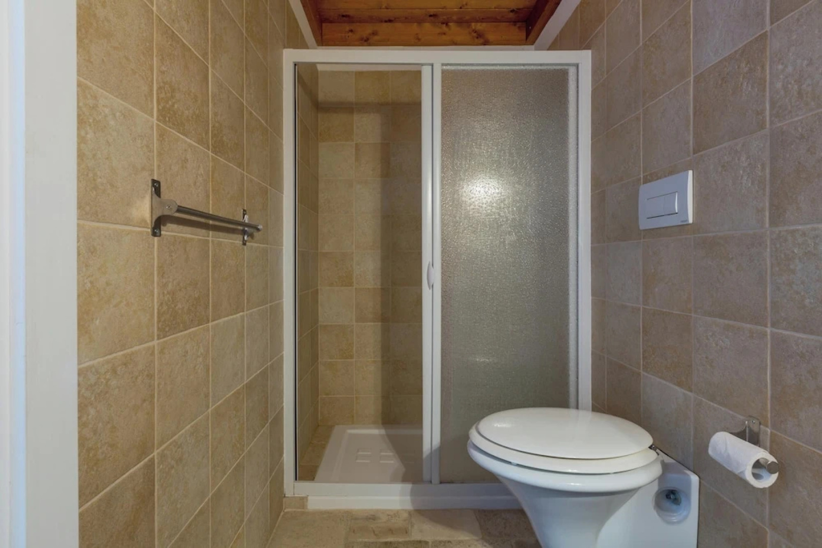 3784 ADT - Camera Matrimoniale