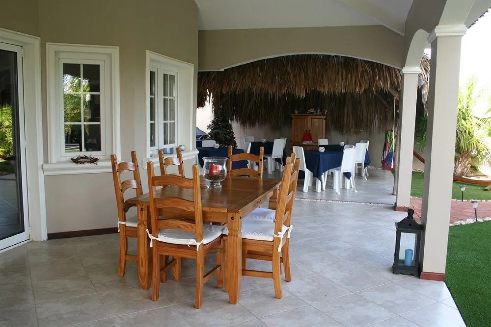 Hibiscus Beach House