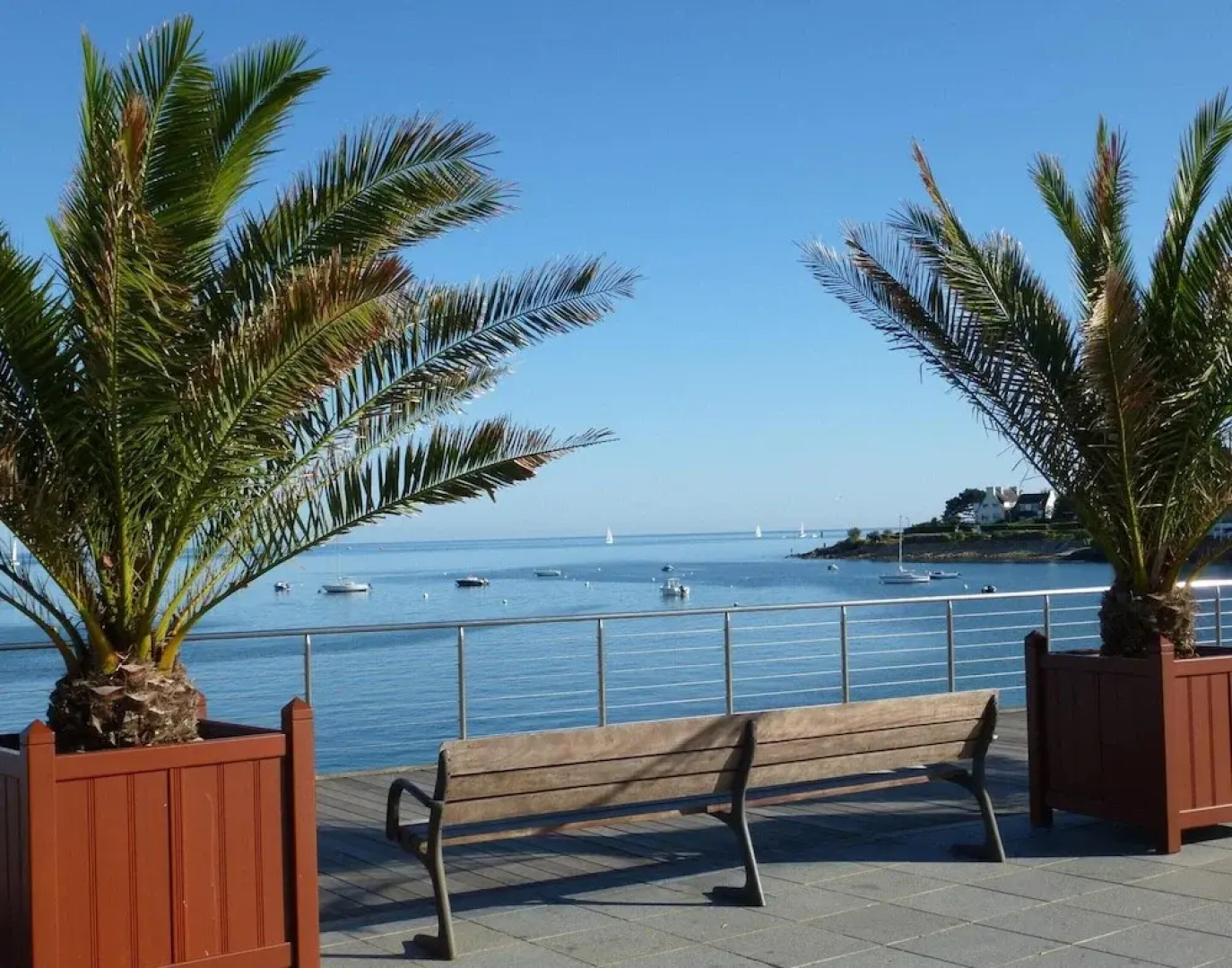 Apartment in Benodet Near Sandy Beaches