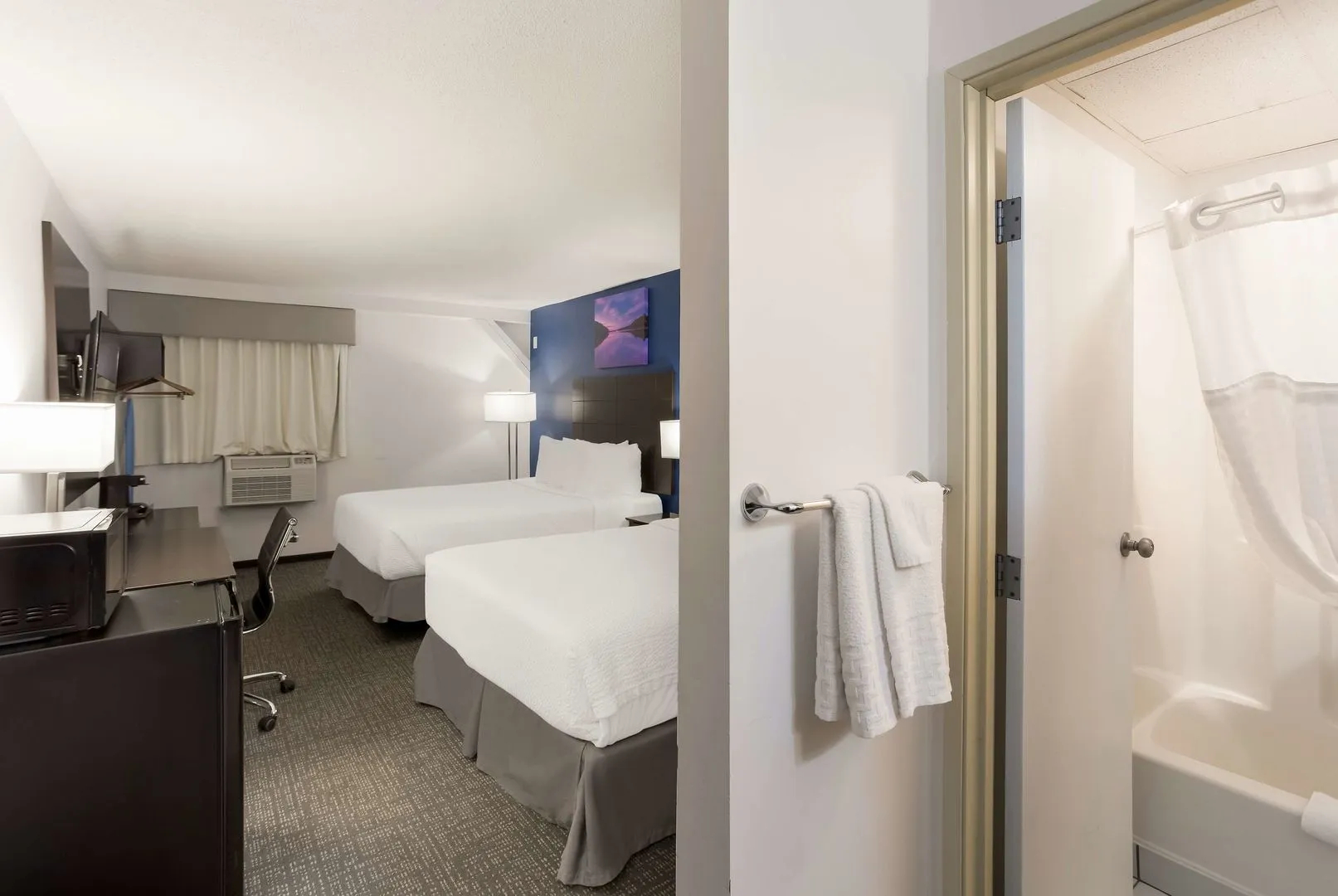 Hotel by Best Western Presque Isle